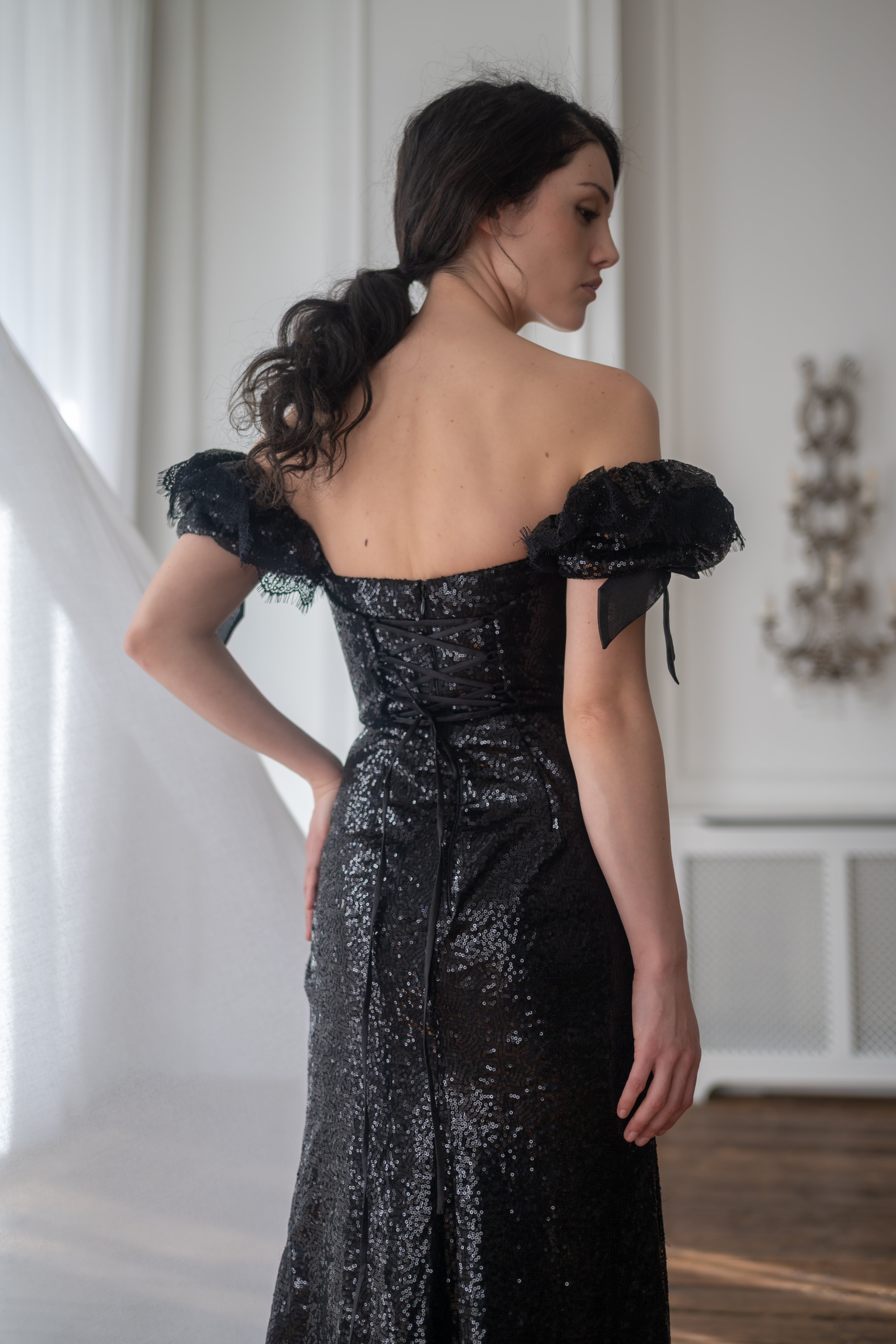 Black Pearl Eidolon Gown