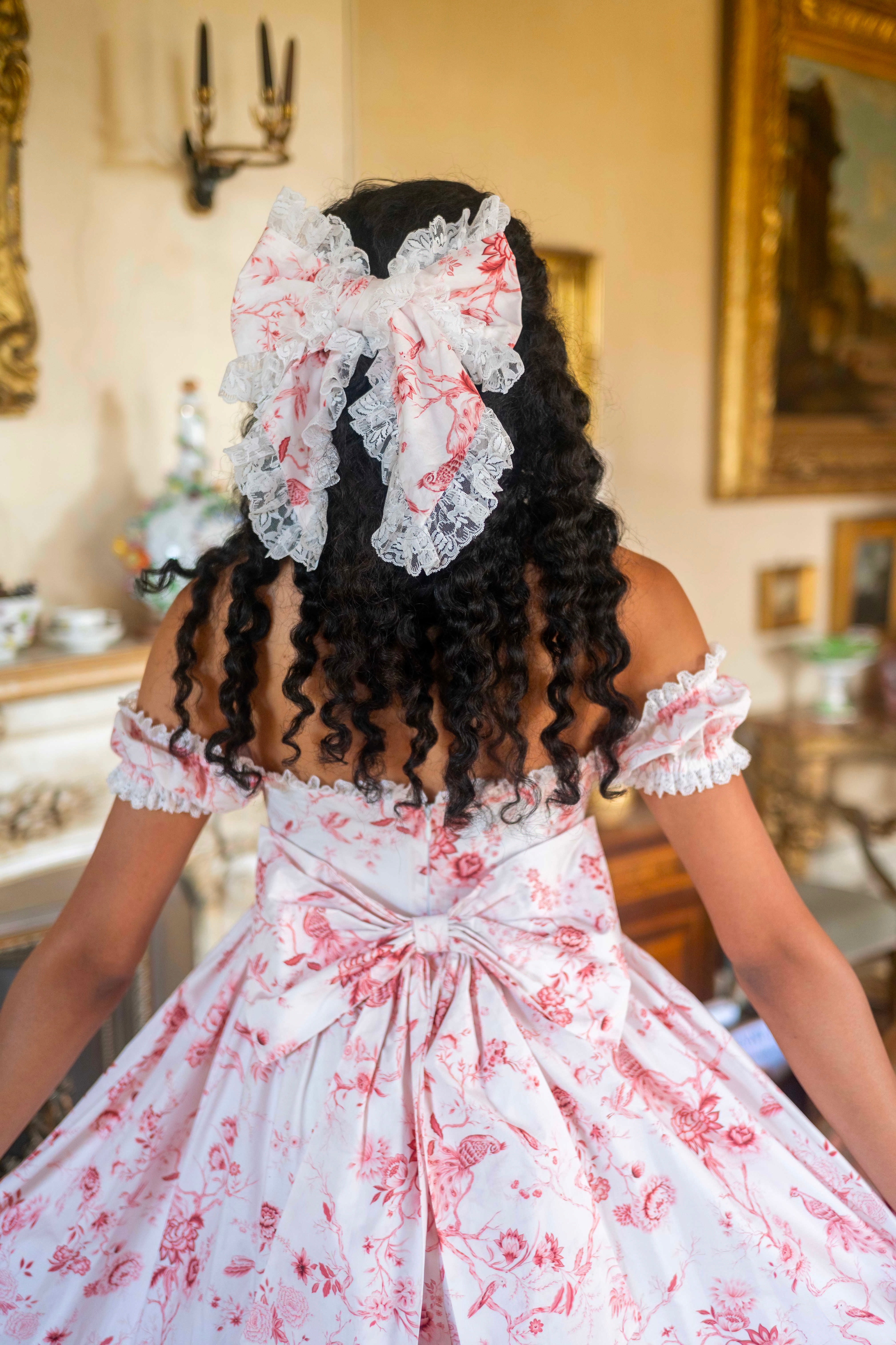 Chinoiserie Paradis Heartstrings Bow