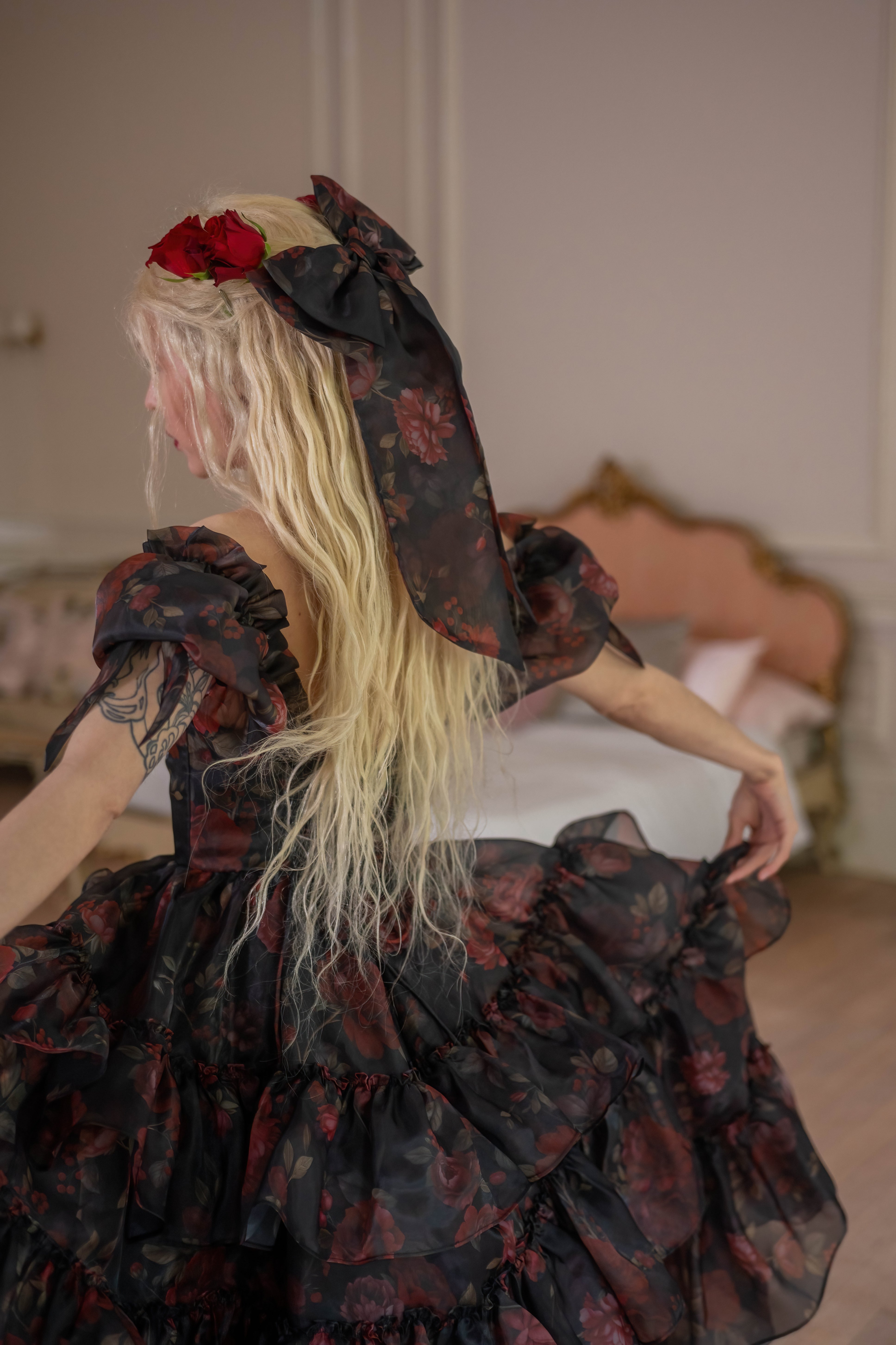 Dark Romance Sandringham Bow