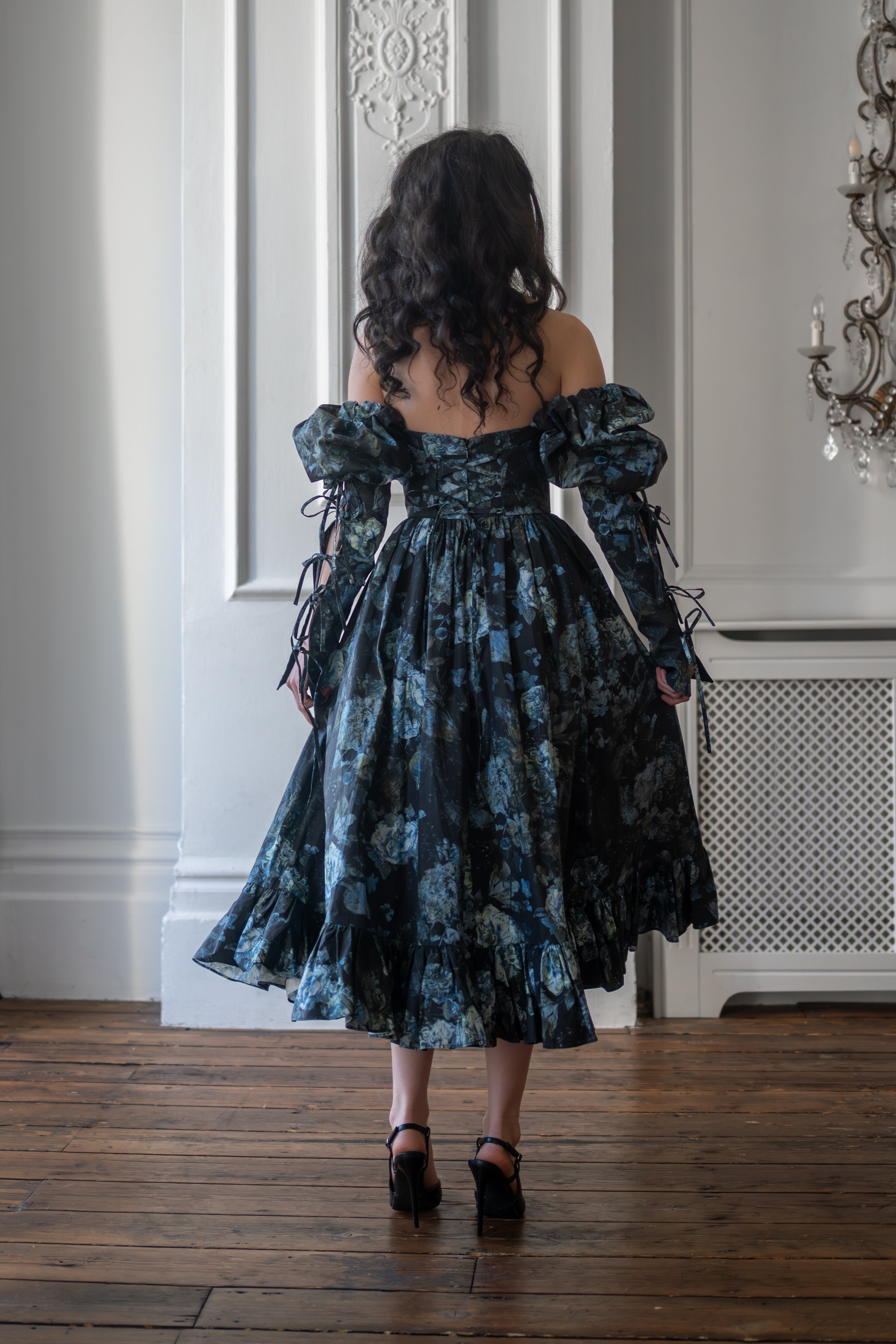 Entwined Souls Carfax Dress