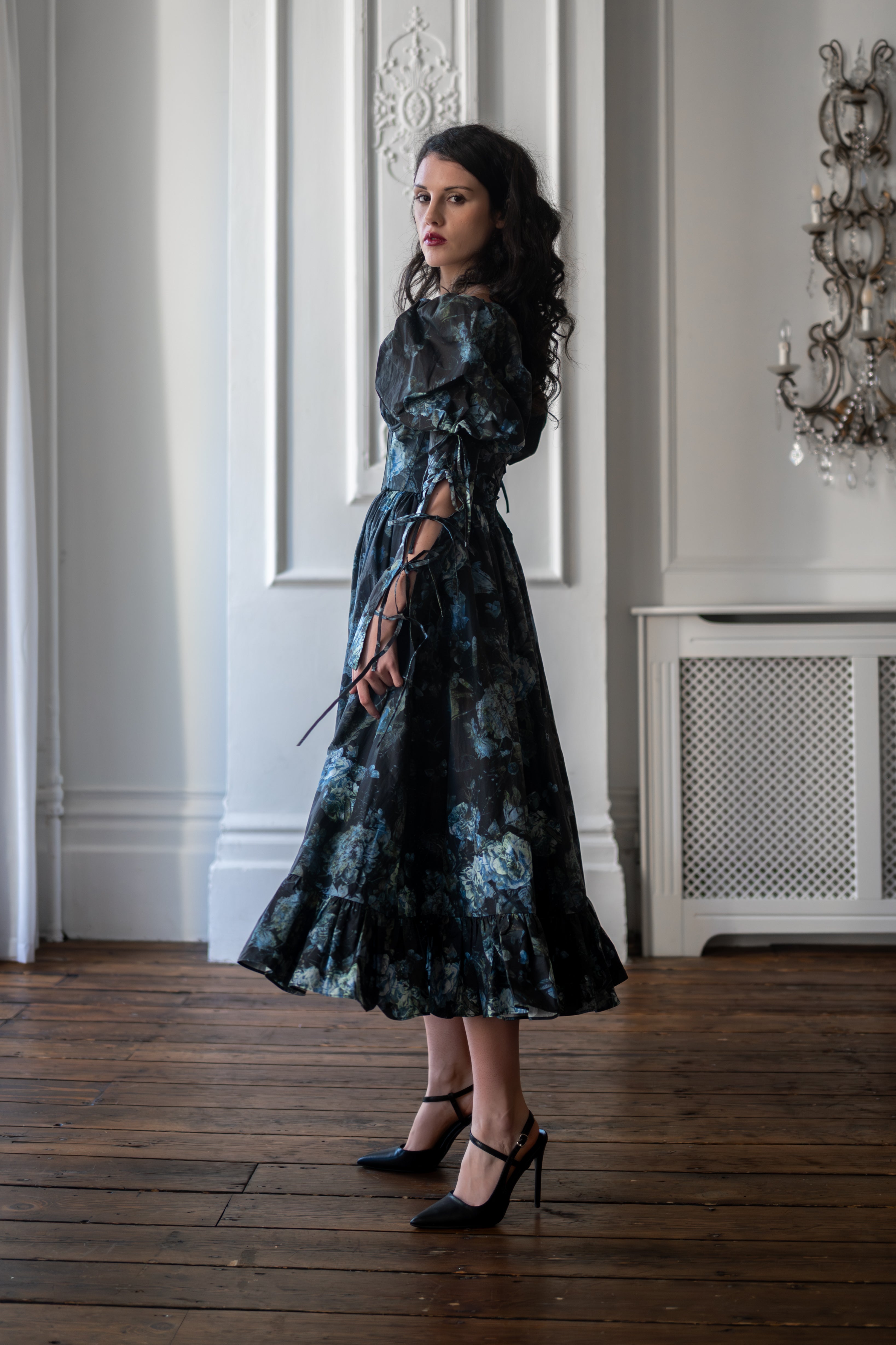 Entwined Souls Carfax Dress