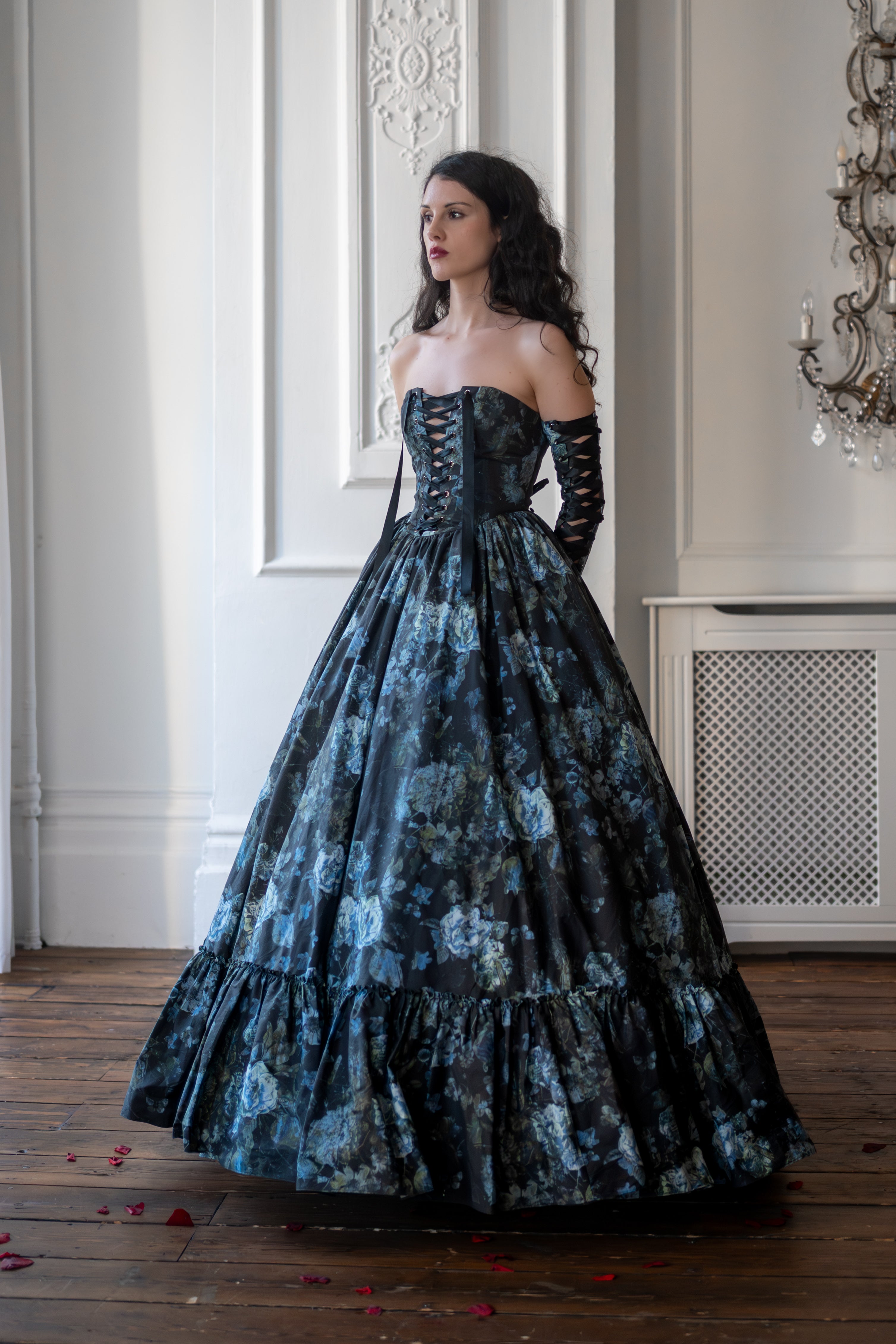 Entwined Souls Carmilla Gown