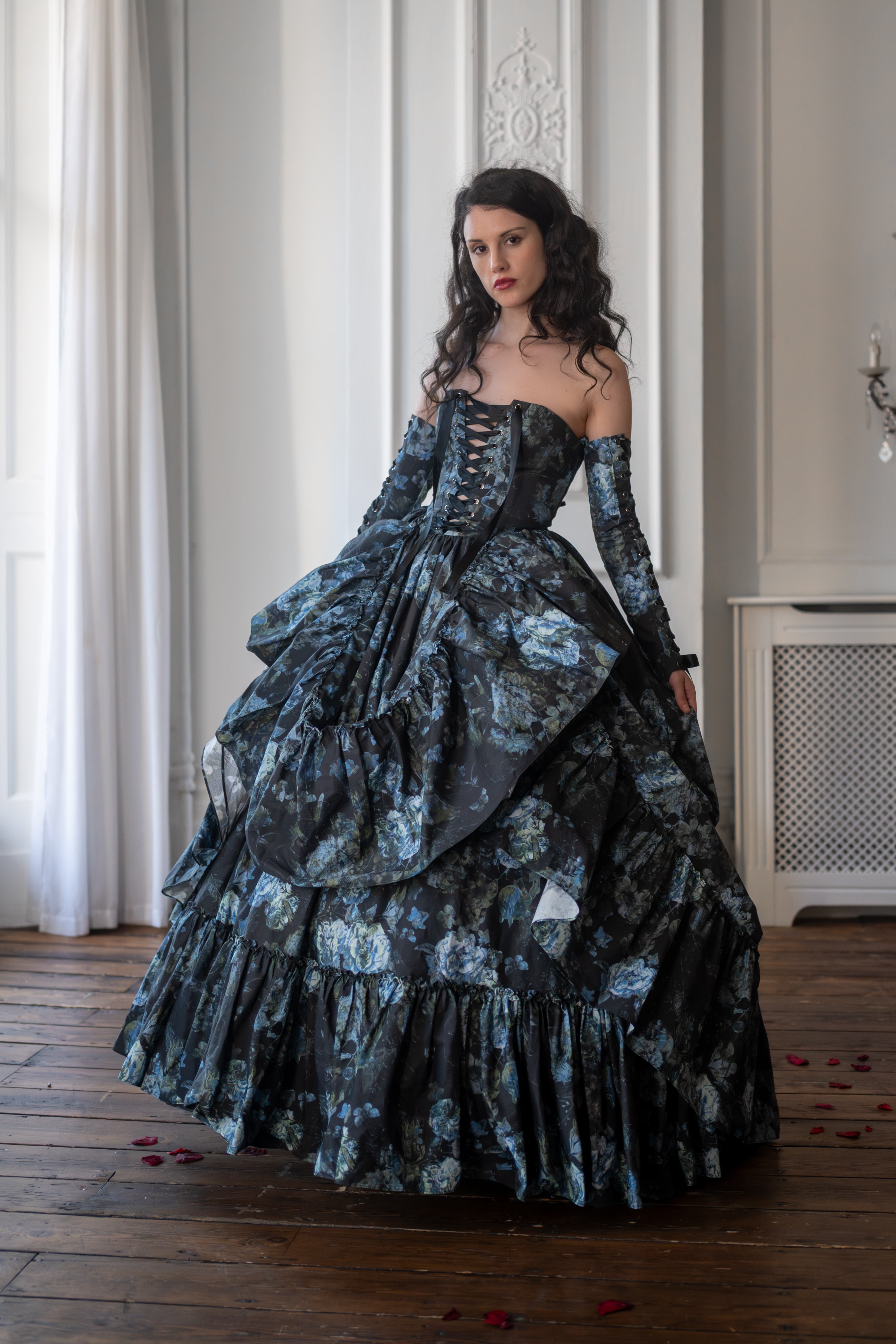 Entwined Souls Carmilla Gown