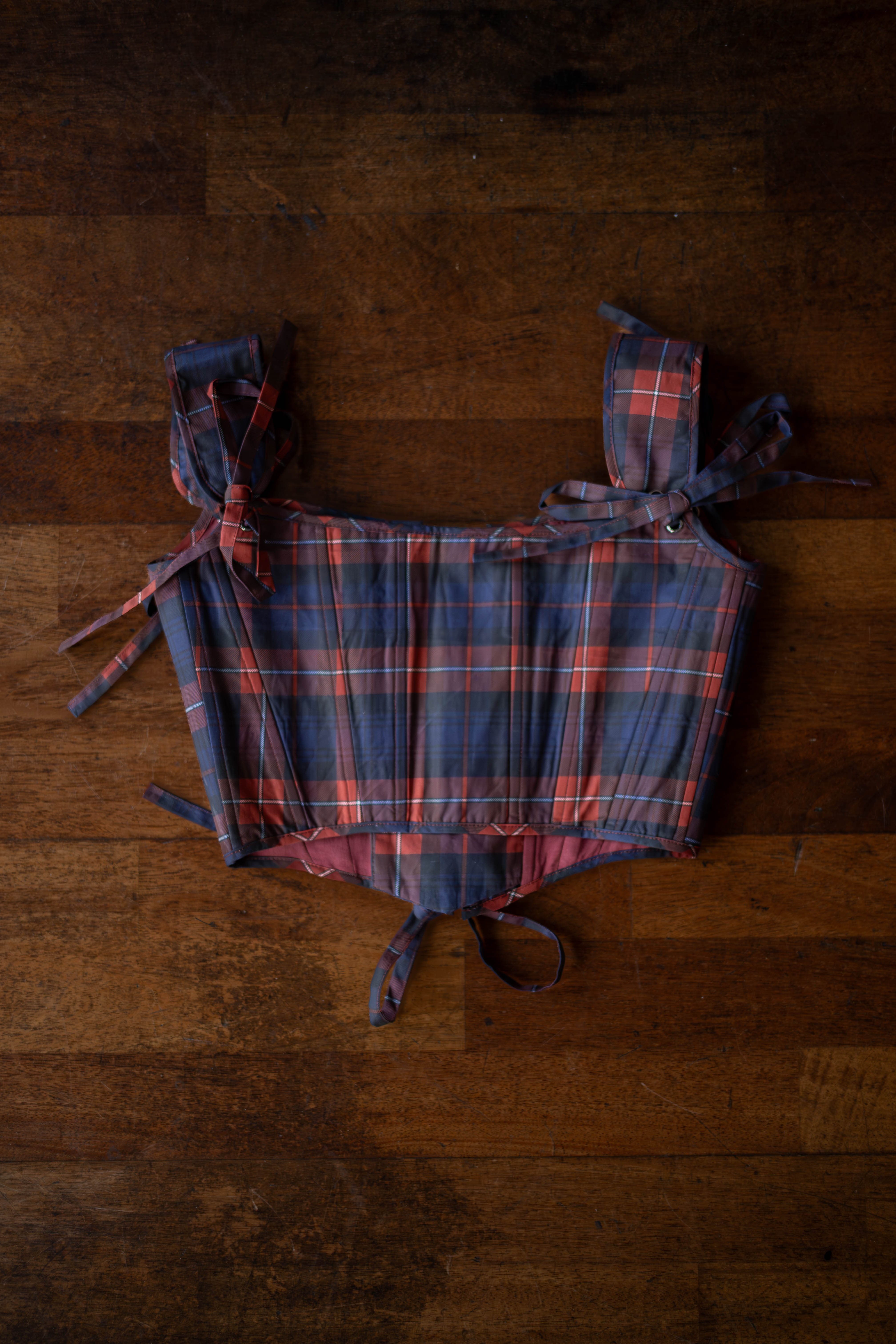 Fionn's Flame Thisbe Corset