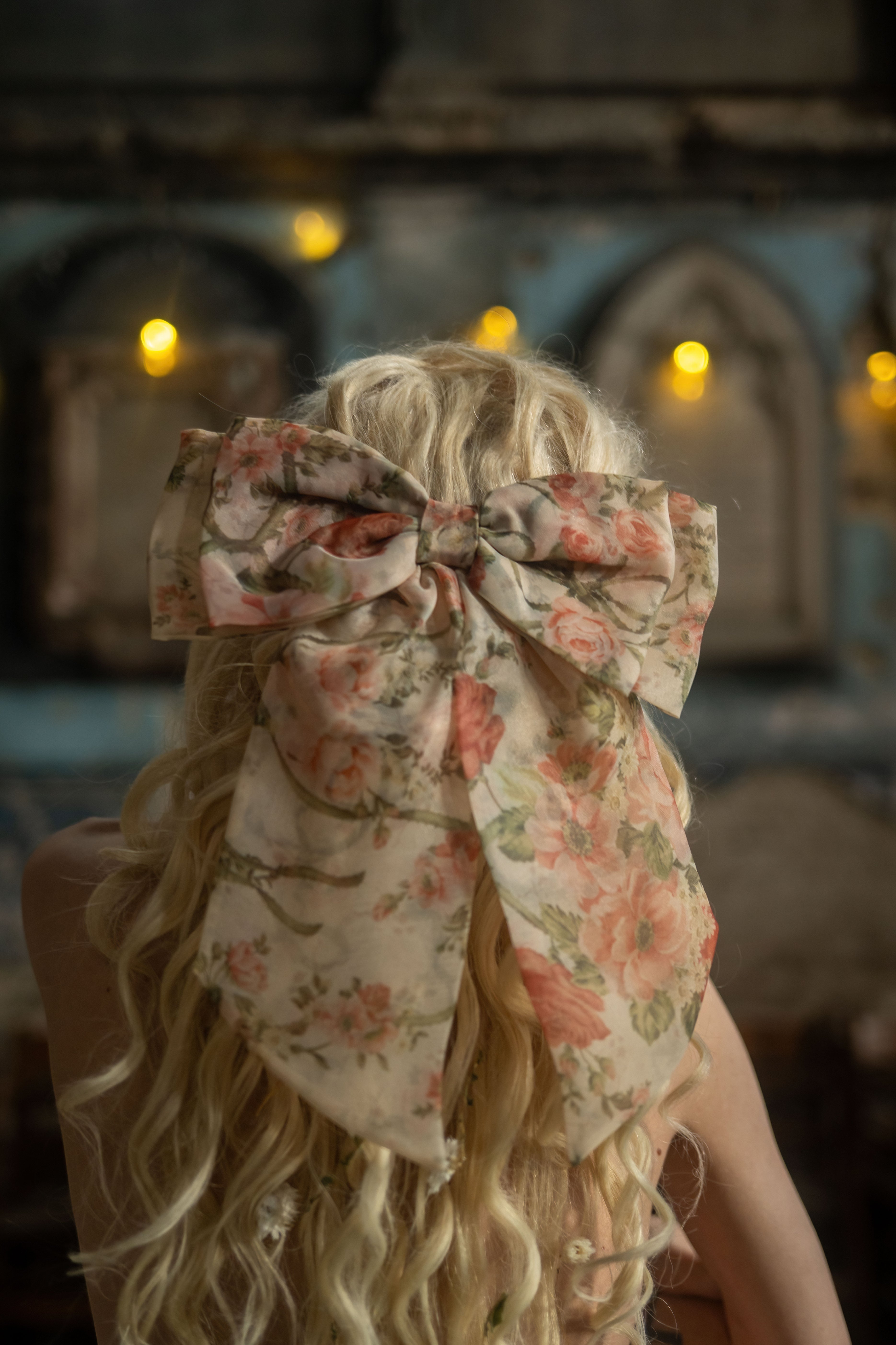 Gretna Green Winged Hairbow