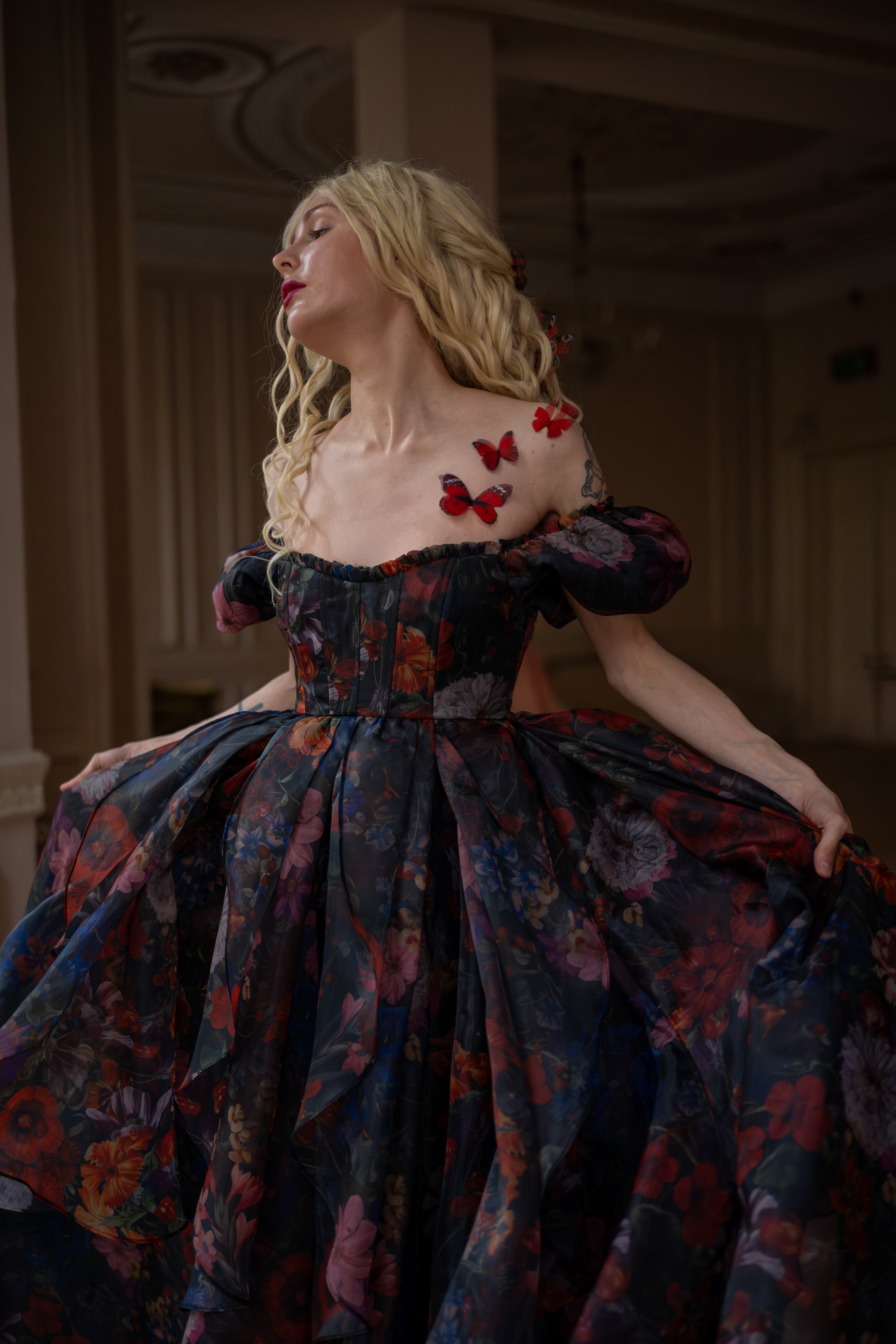 Jardin d’Ébène Renaissance Gown