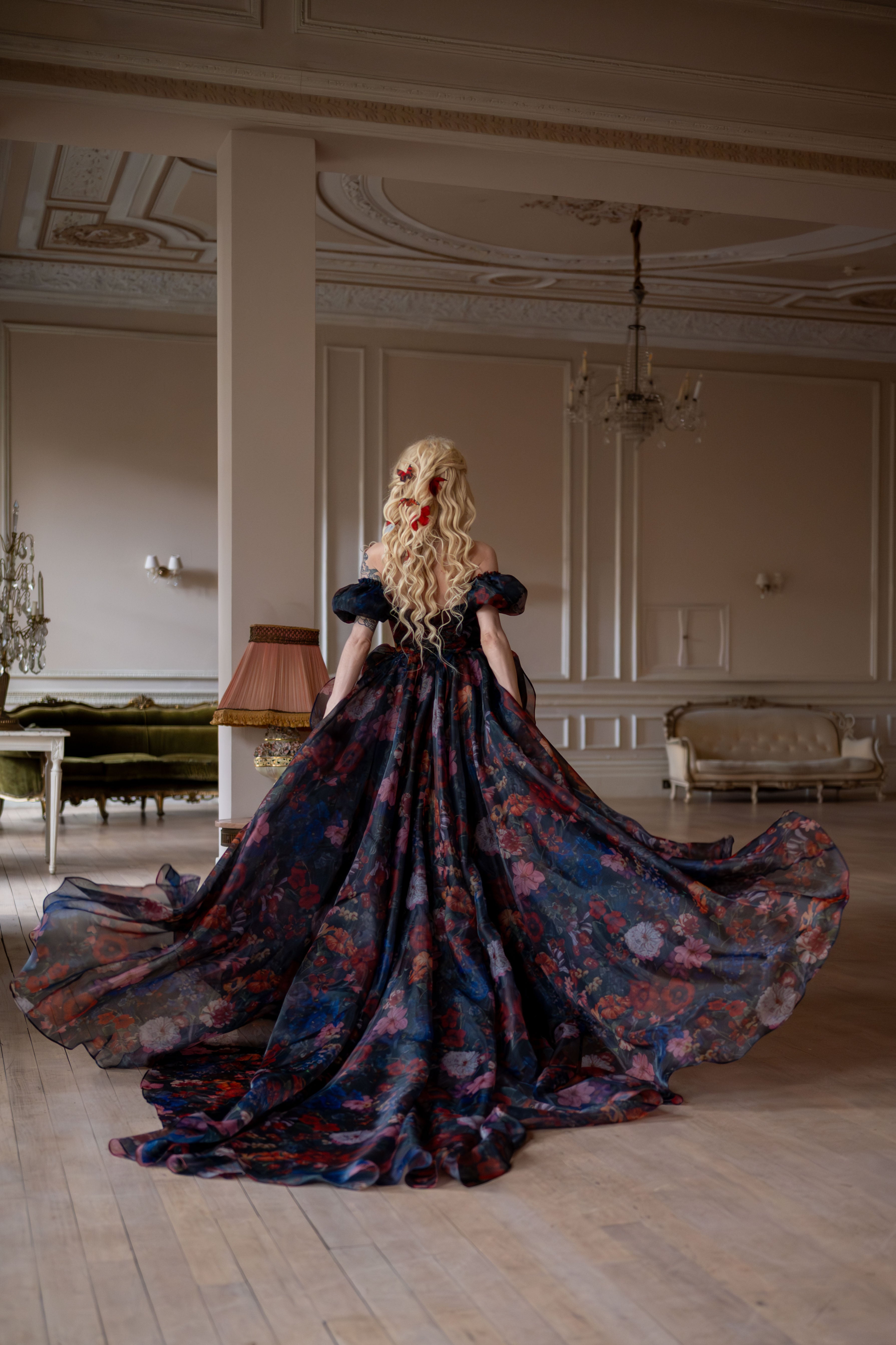 Jardin d’Ébène Renaissance Gown