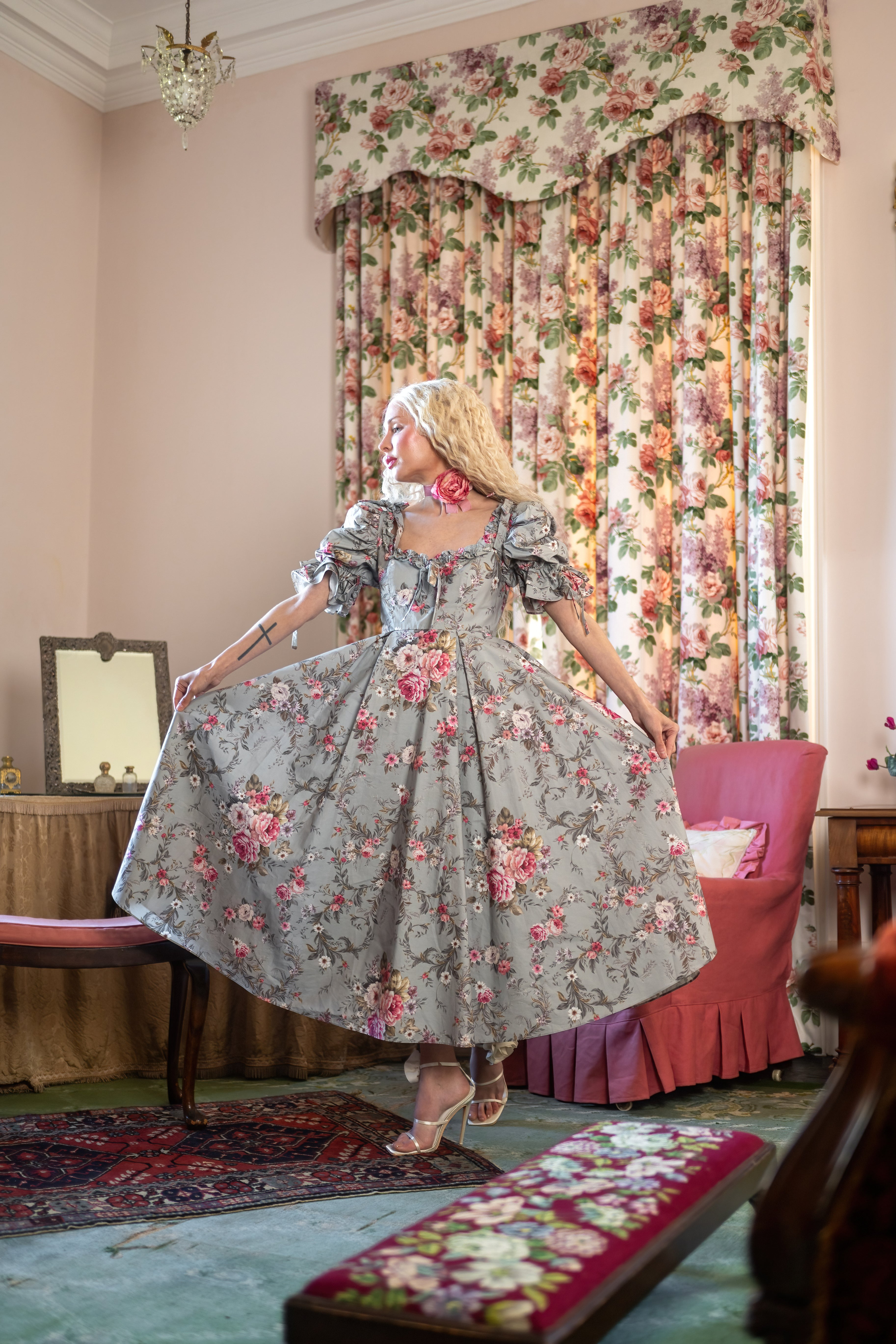 Plains of Elysium Parlour Games Dress