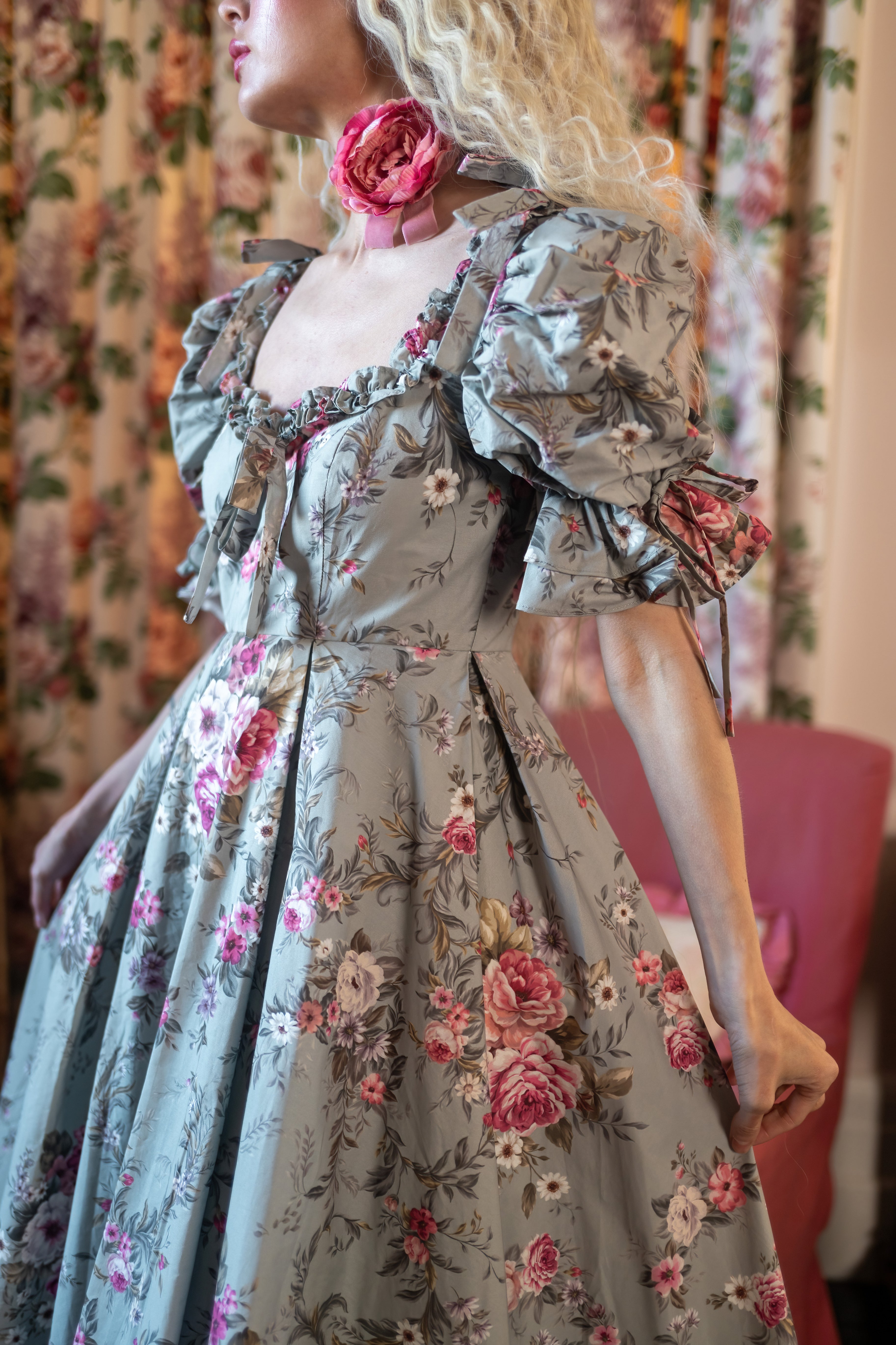 Plains of Elysium Parlour Games Dress