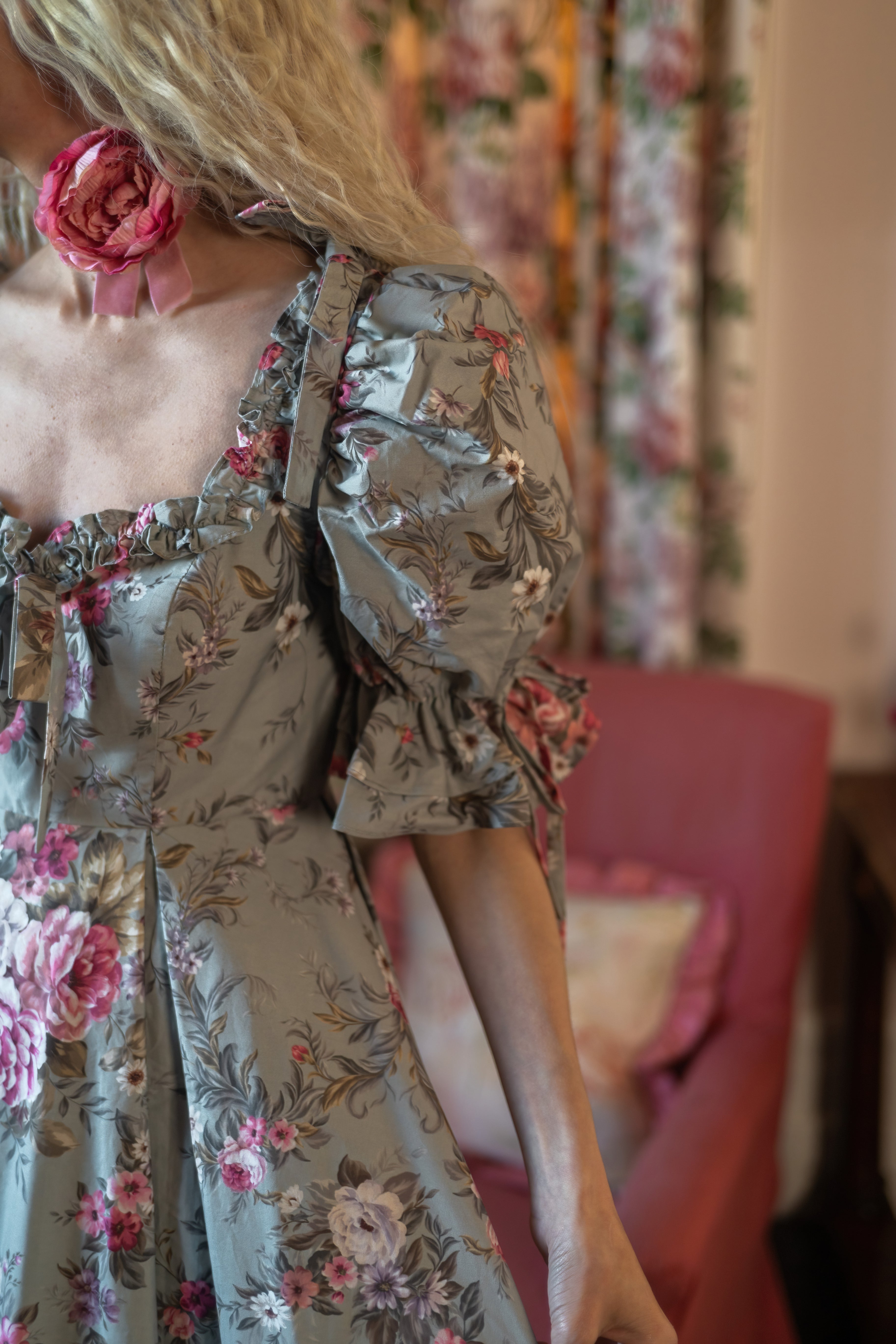 Plains of Elysium Parlour Games Dress