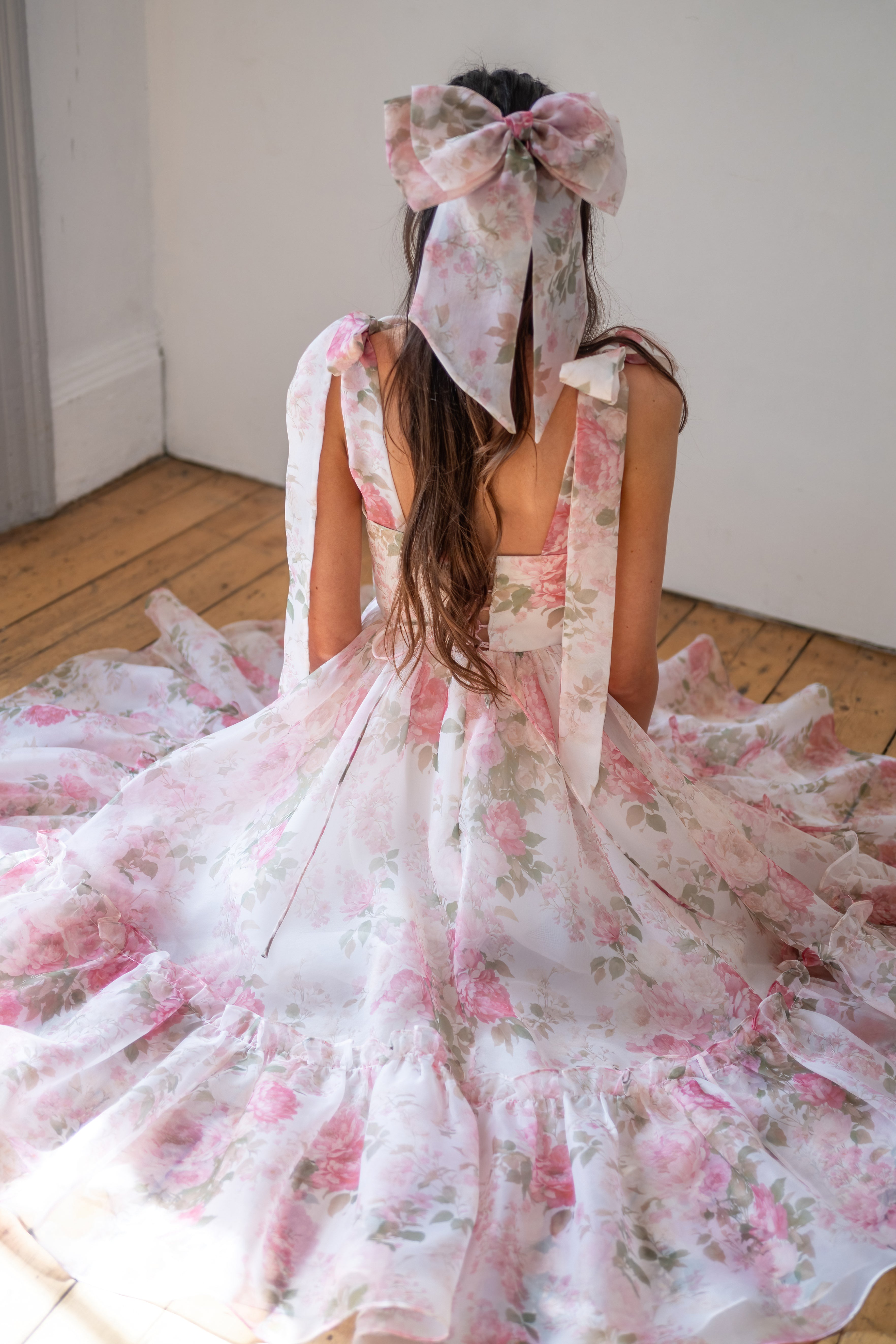 Romantic Reverie Winged Bow