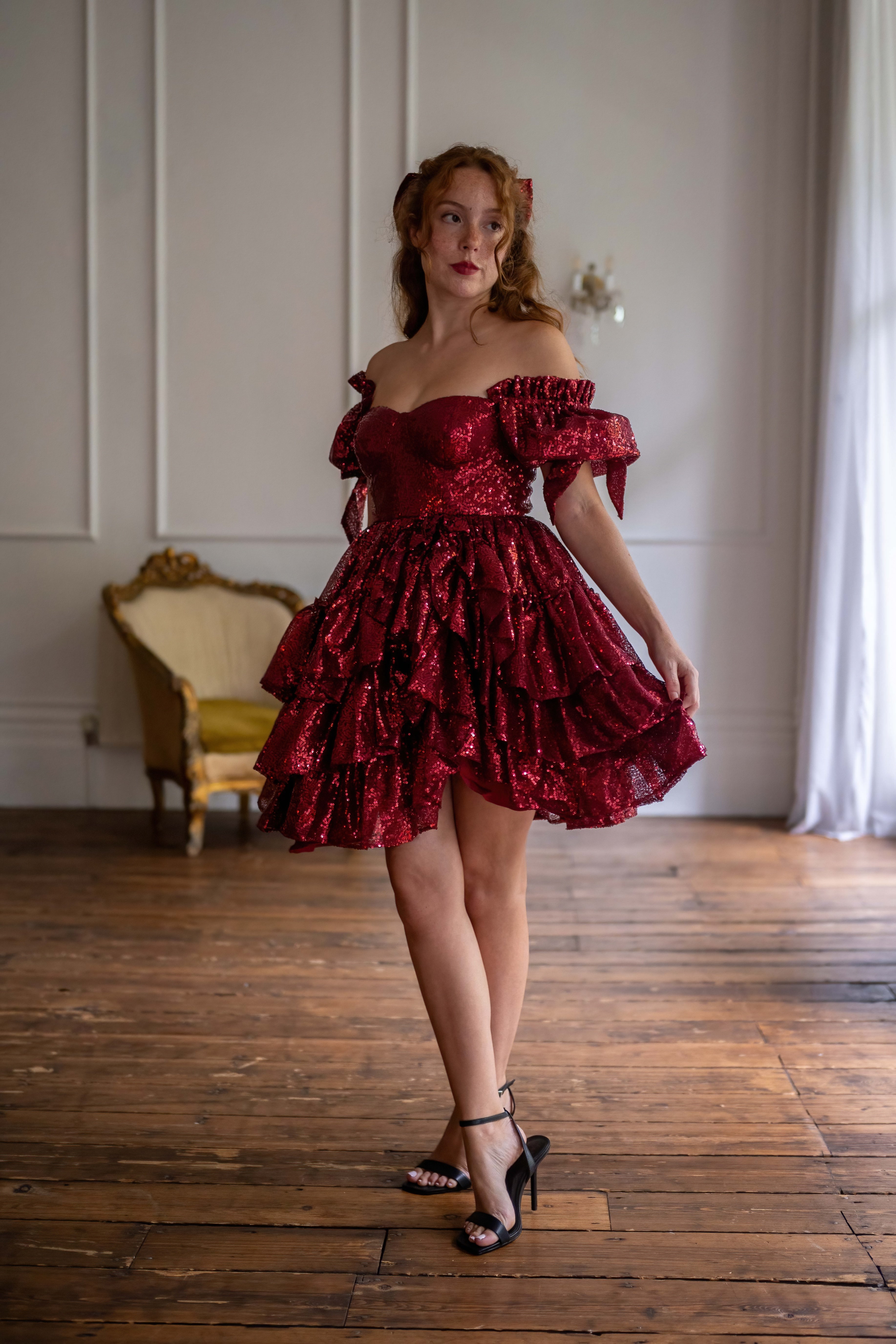 Rouge Étoile Damsel Dress