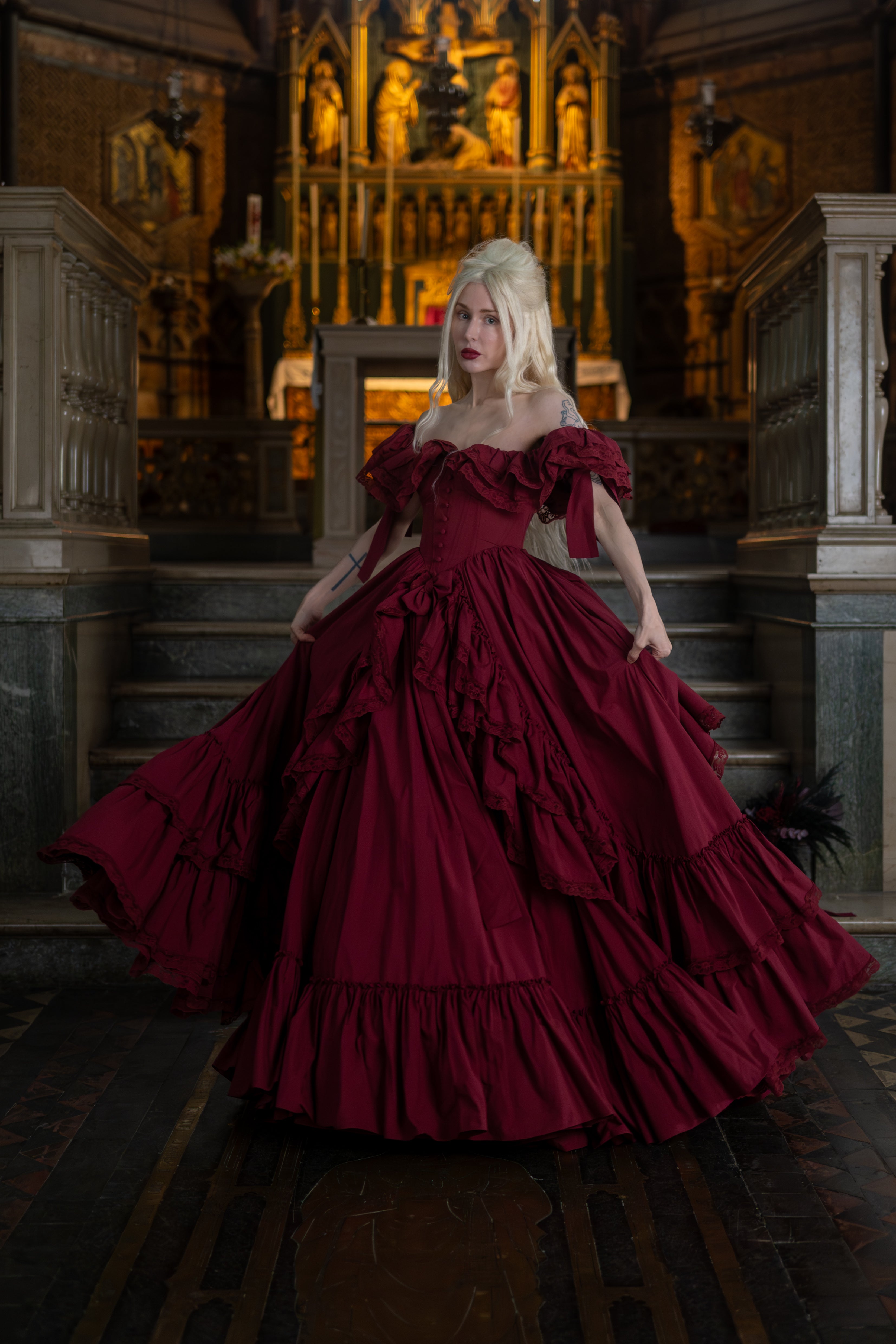 Sanguine Daae Bridal Gown