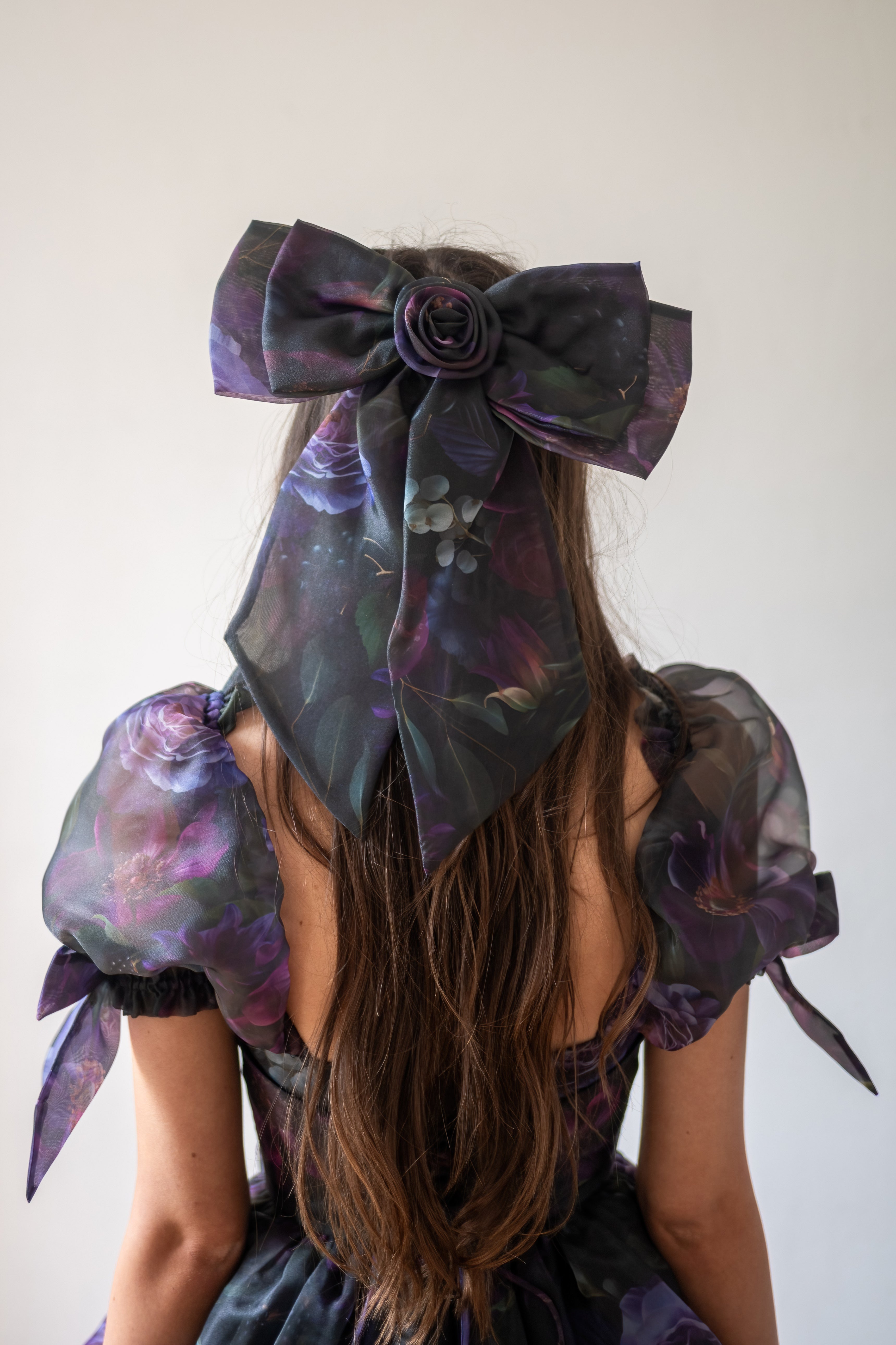 Witching Hour Rosebud Bow