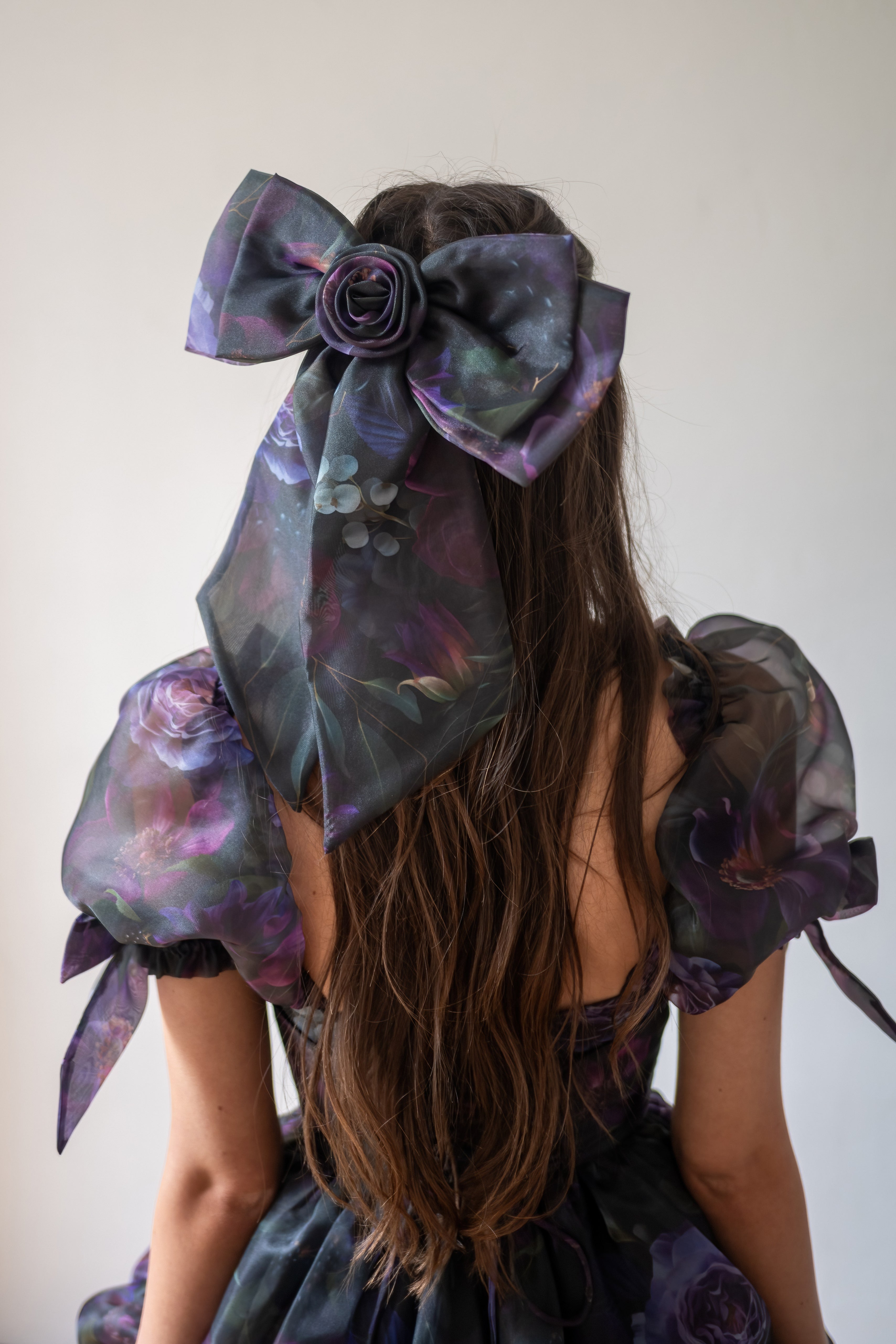 Witching Hour Rosebud Bow