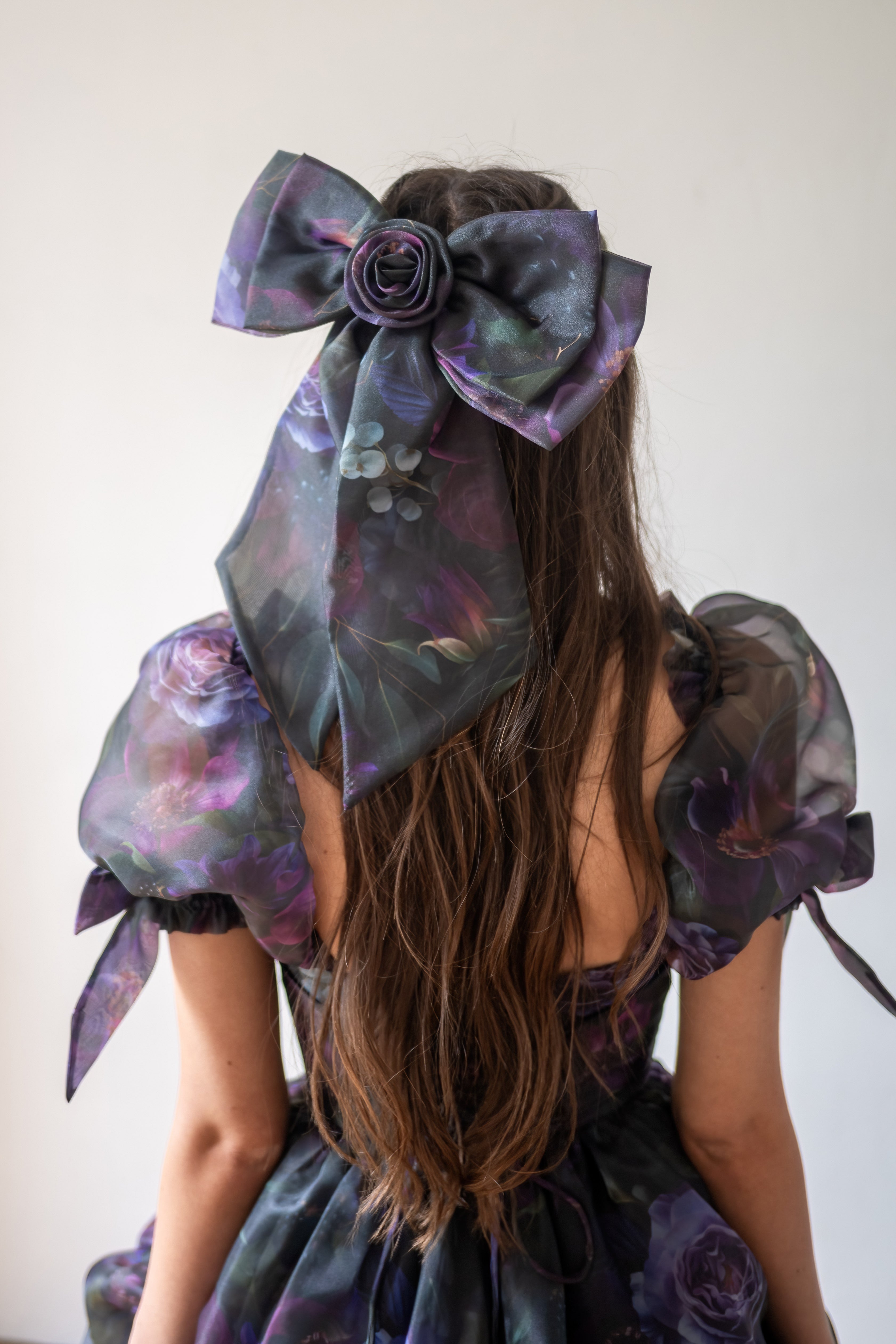 Witching Hour Rosebud Bow