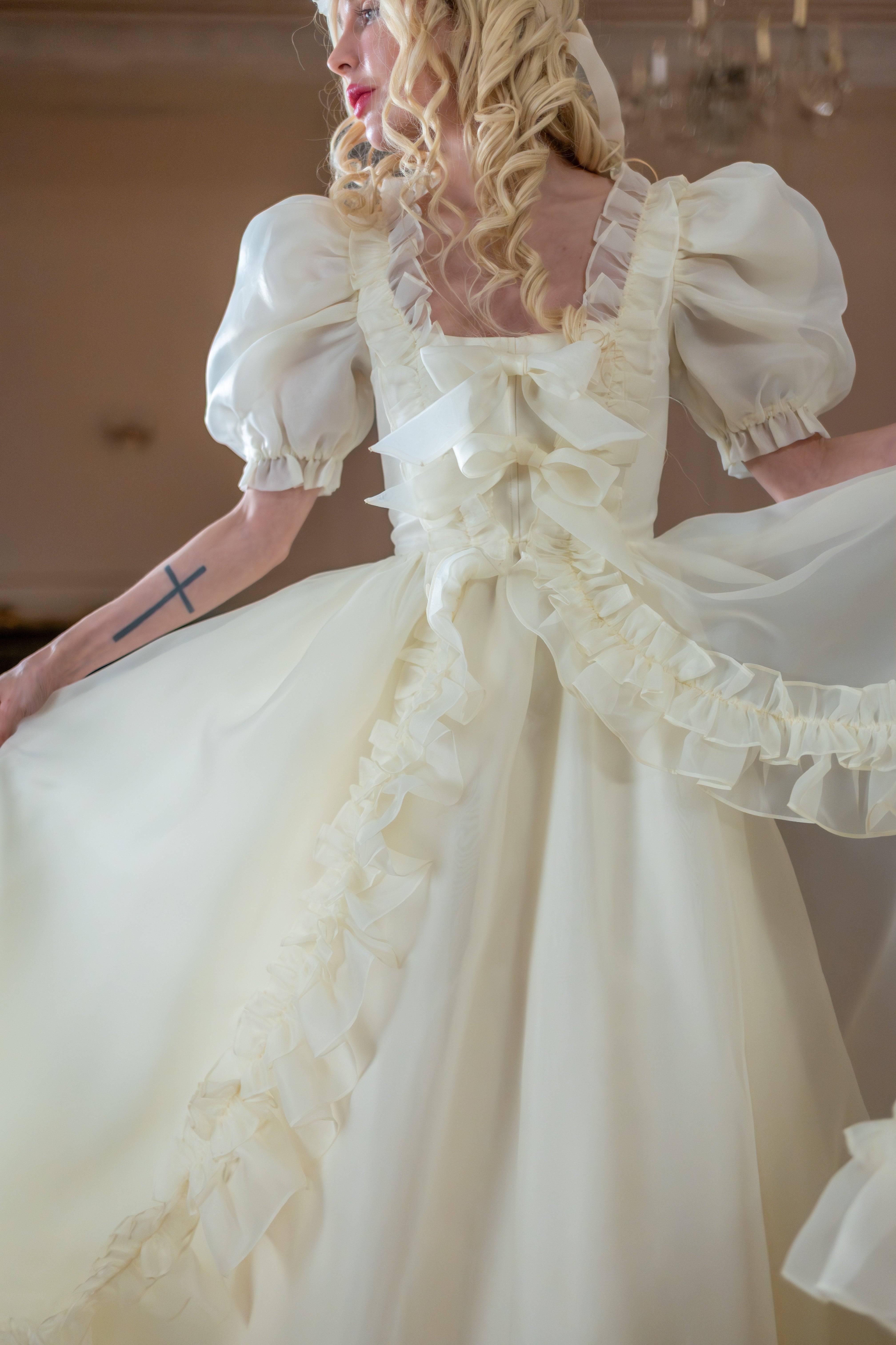 Angelic Kisses Duchess Gown