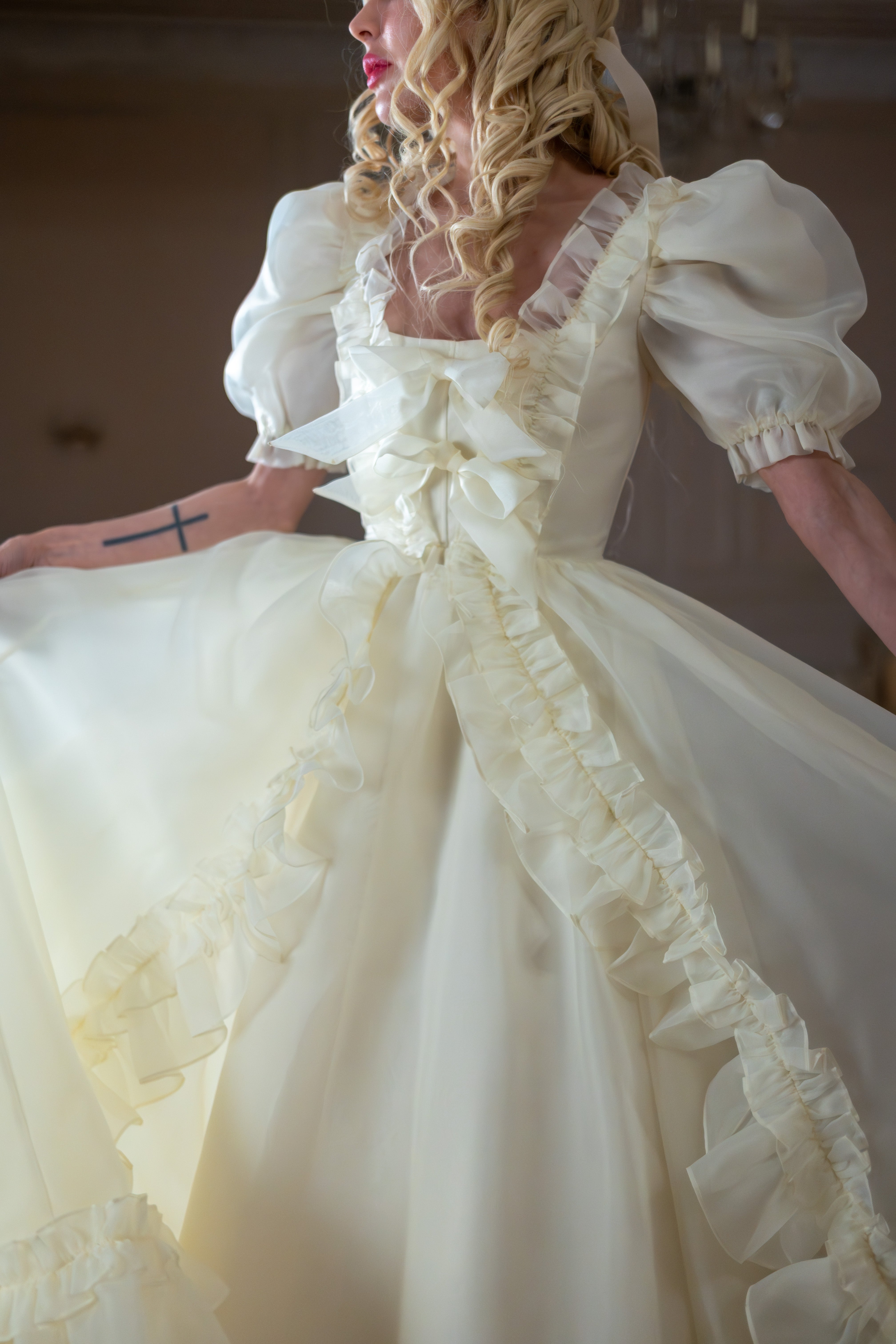 Angelic Kisses Duchess Gown