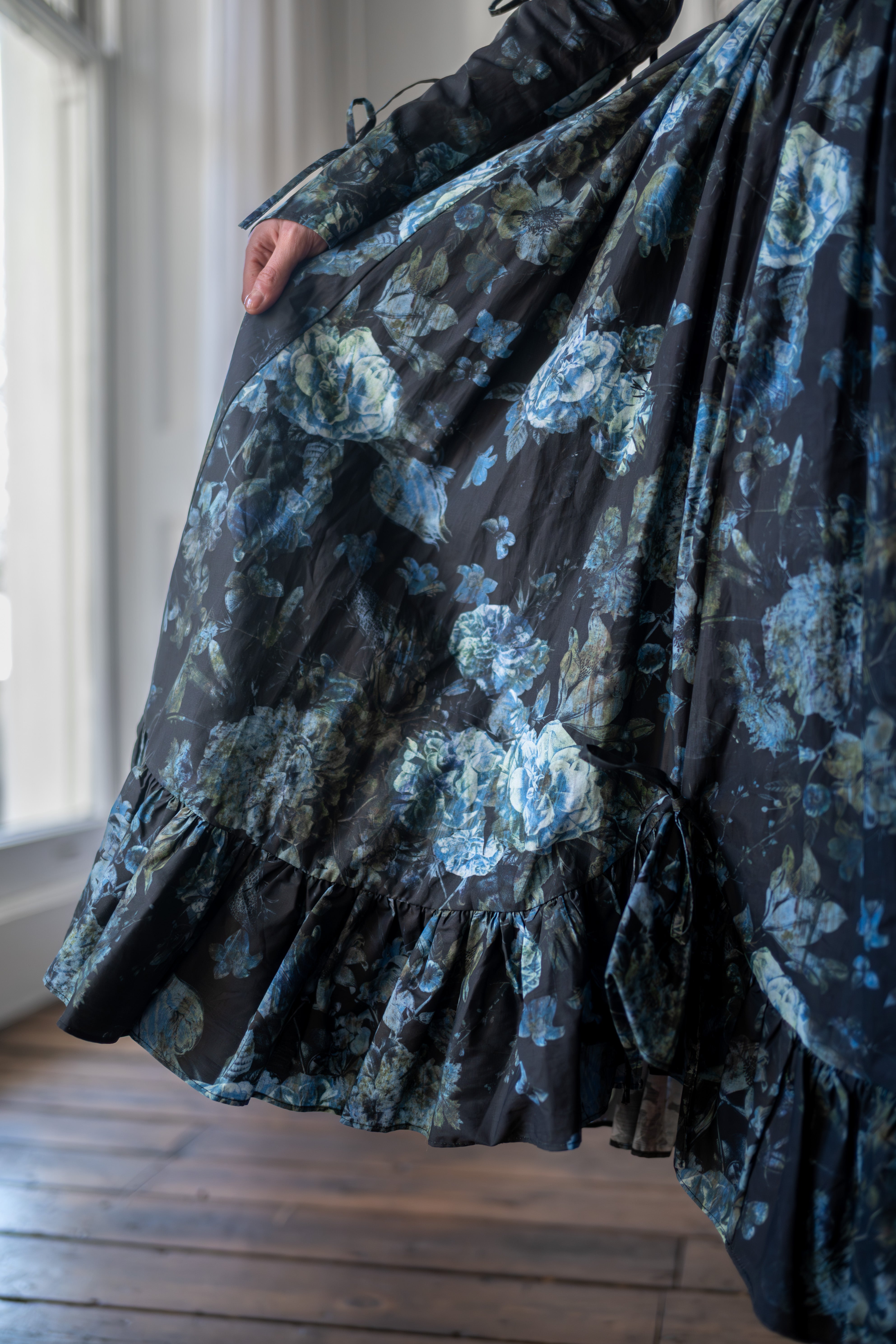 Entwined Souls Carfax Dress