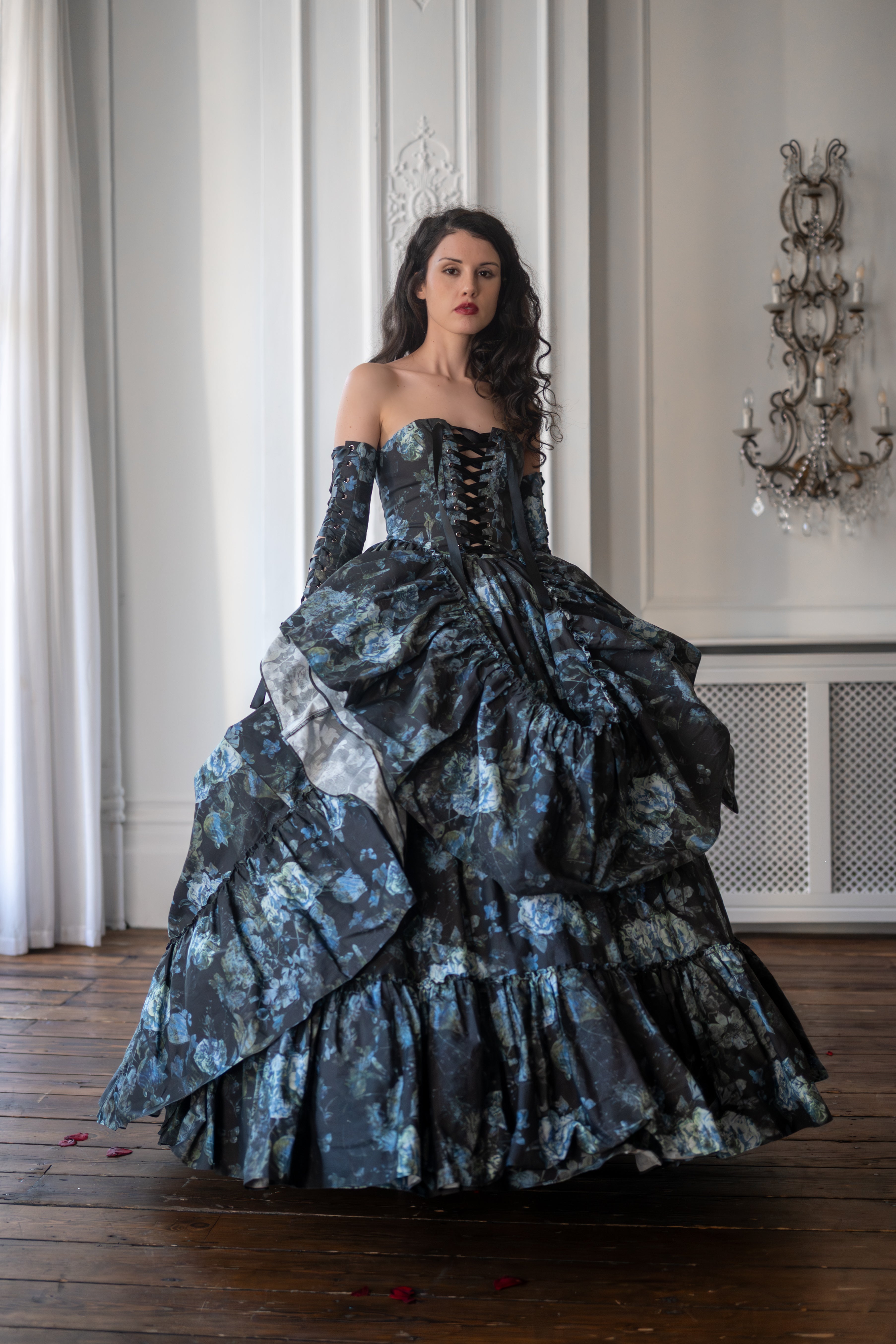 Entwined Souls Carmilla Gown