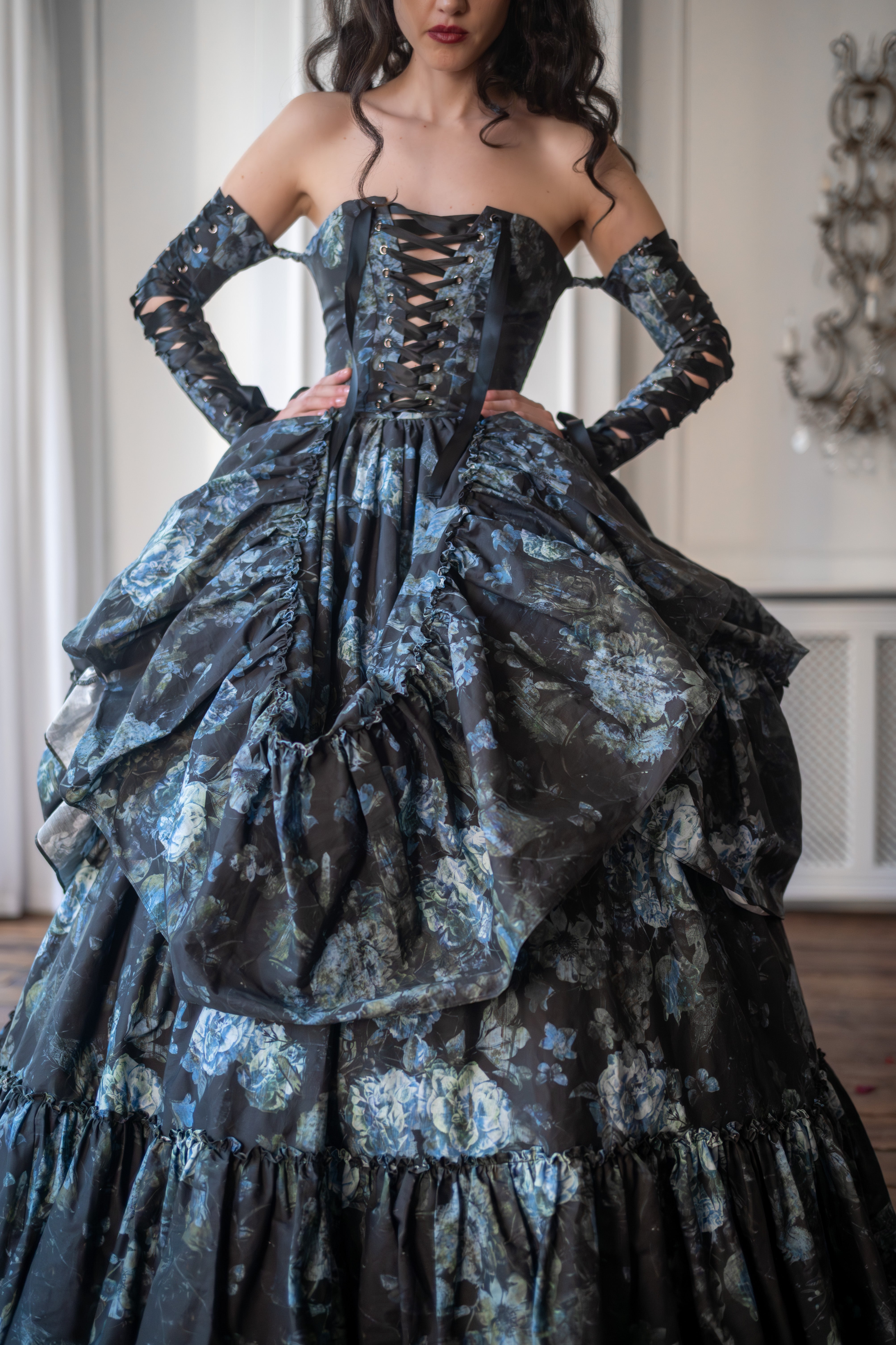 Entwined Souls Carmilla Gown