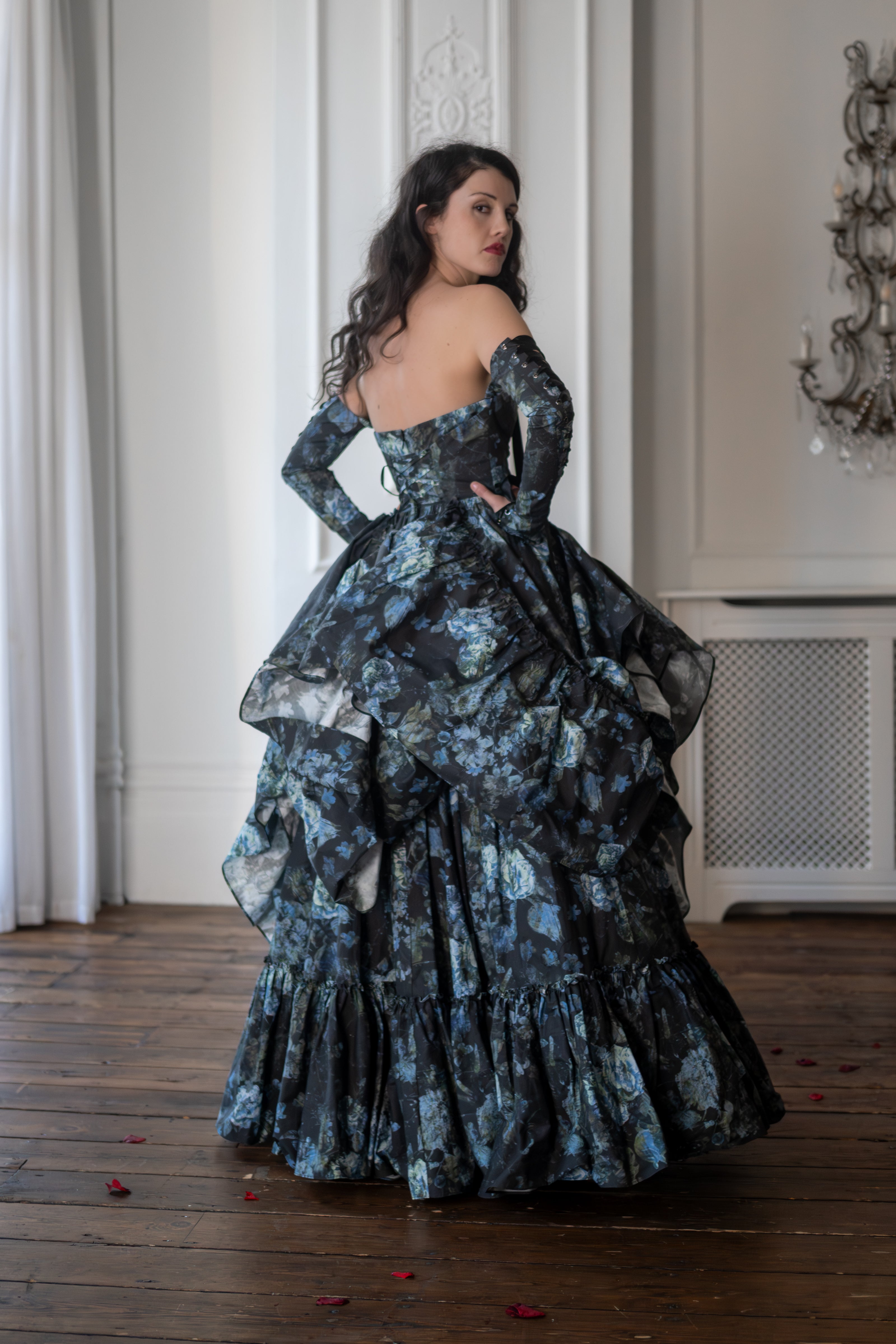 Entwined Souls Carmilla Gown