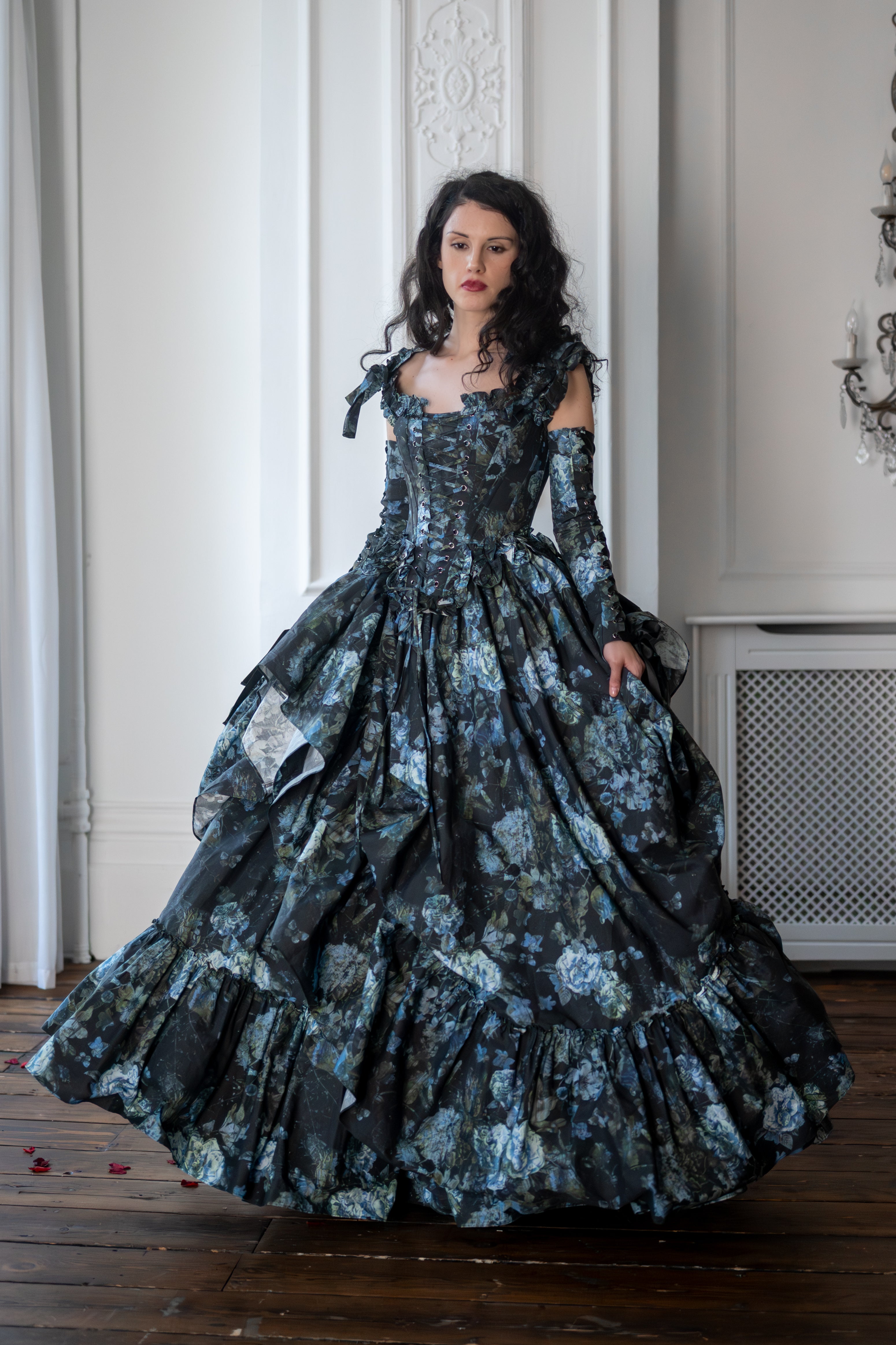 Entwined Souls Pompadour Corset