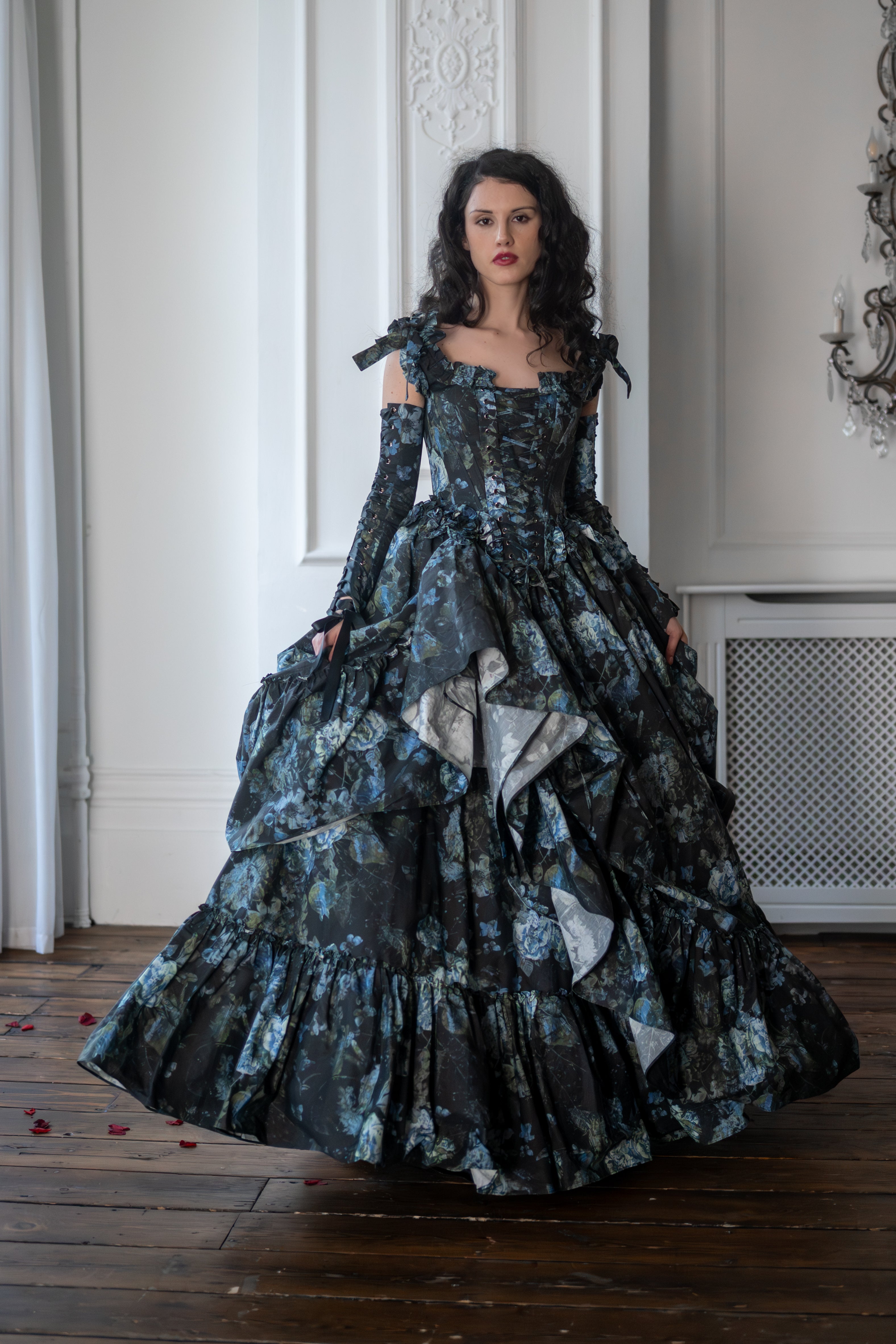 Entwined Souls Pompadour Corset