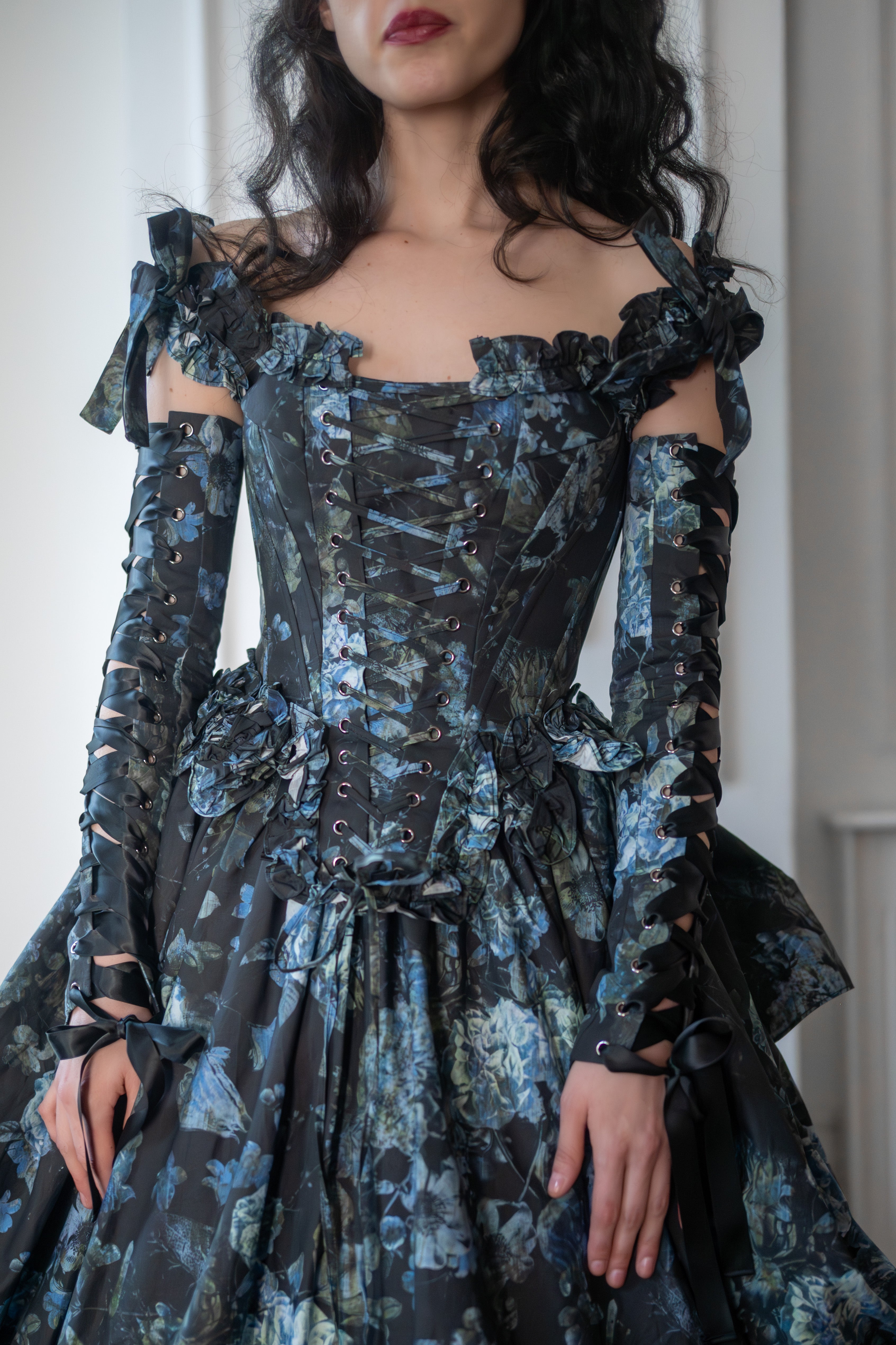 Entwined Souls Pompadour Corset