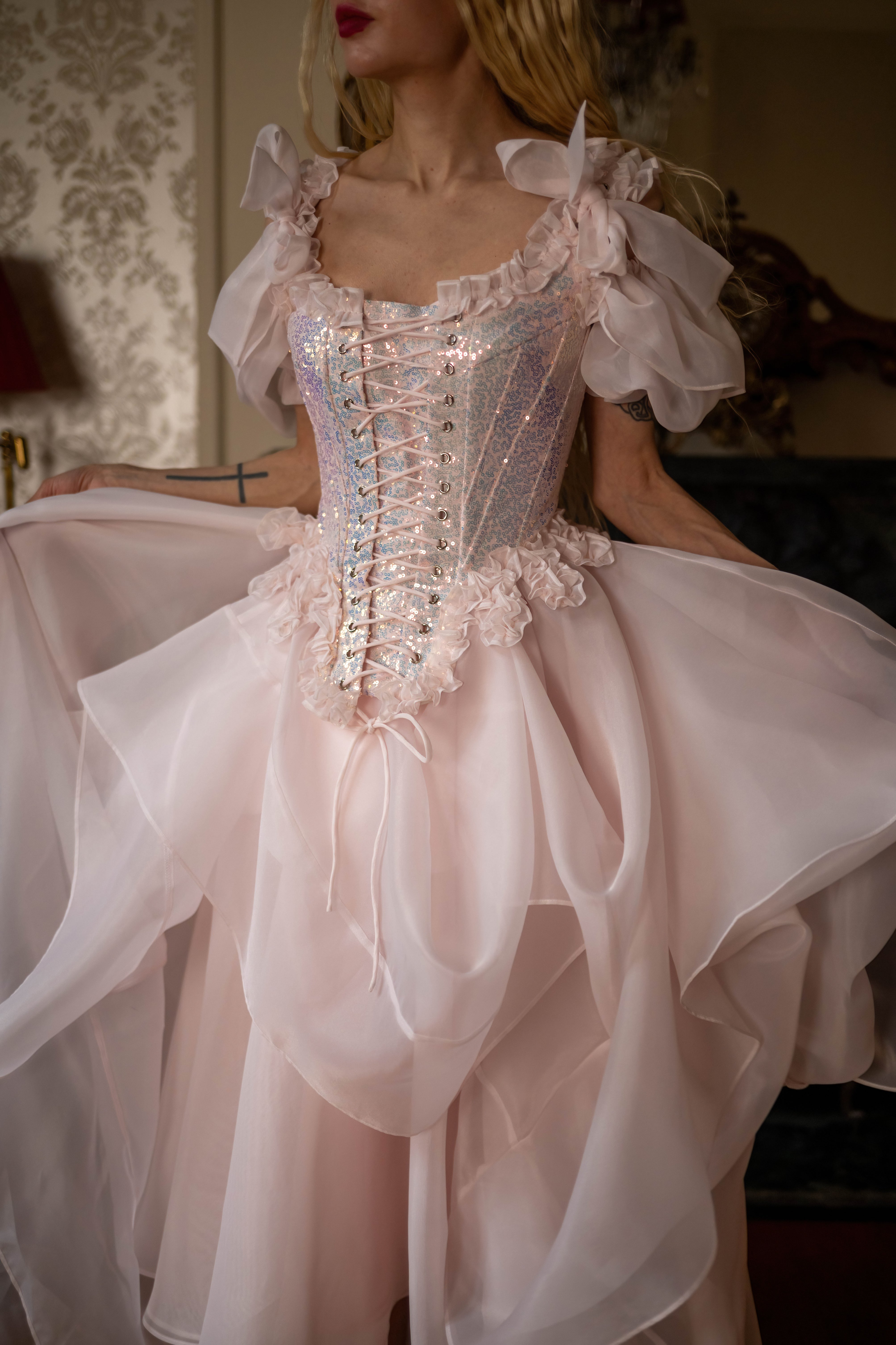 Fairy Wings Pompadour Corset