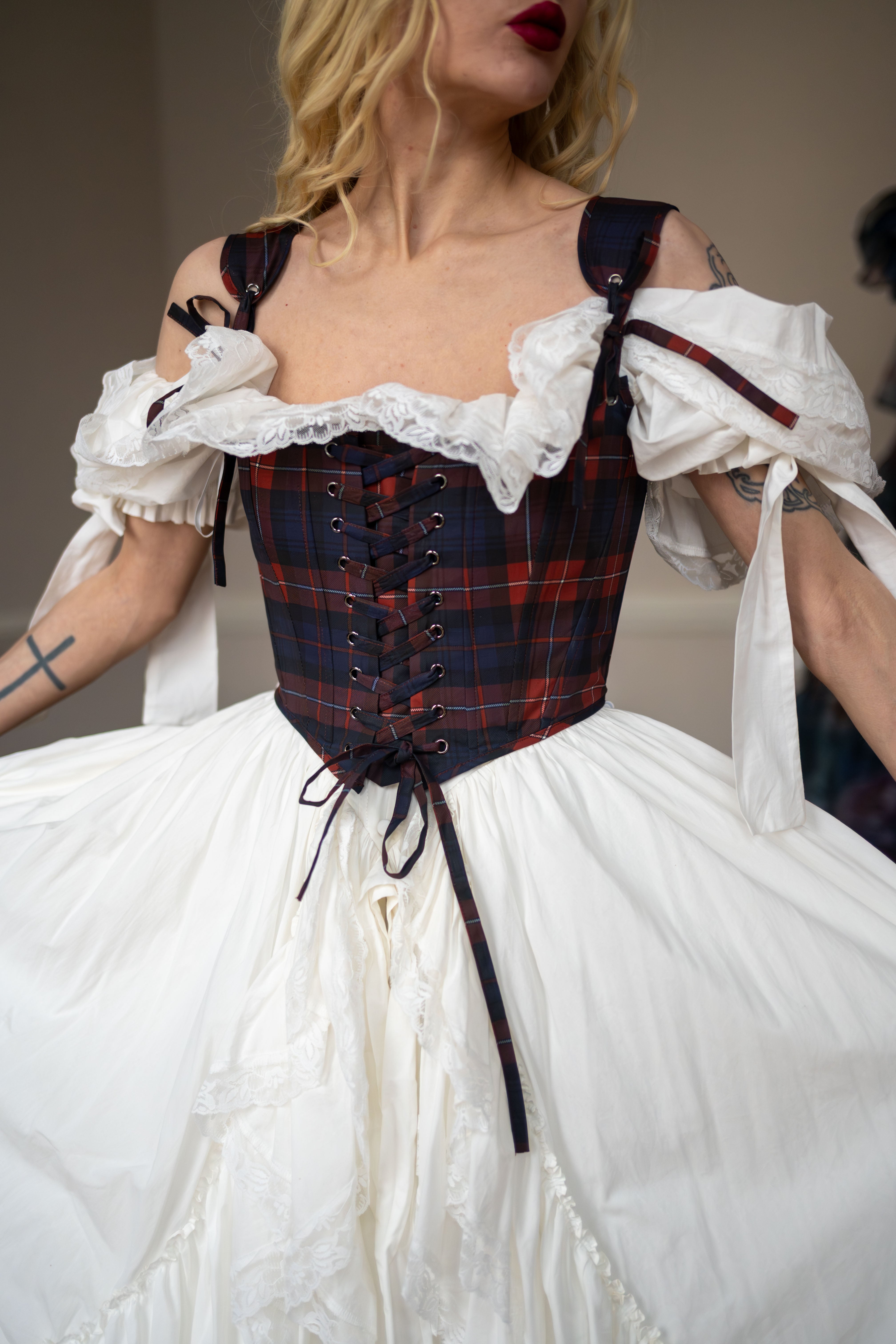 Fionn's Flame Thisbe Corset