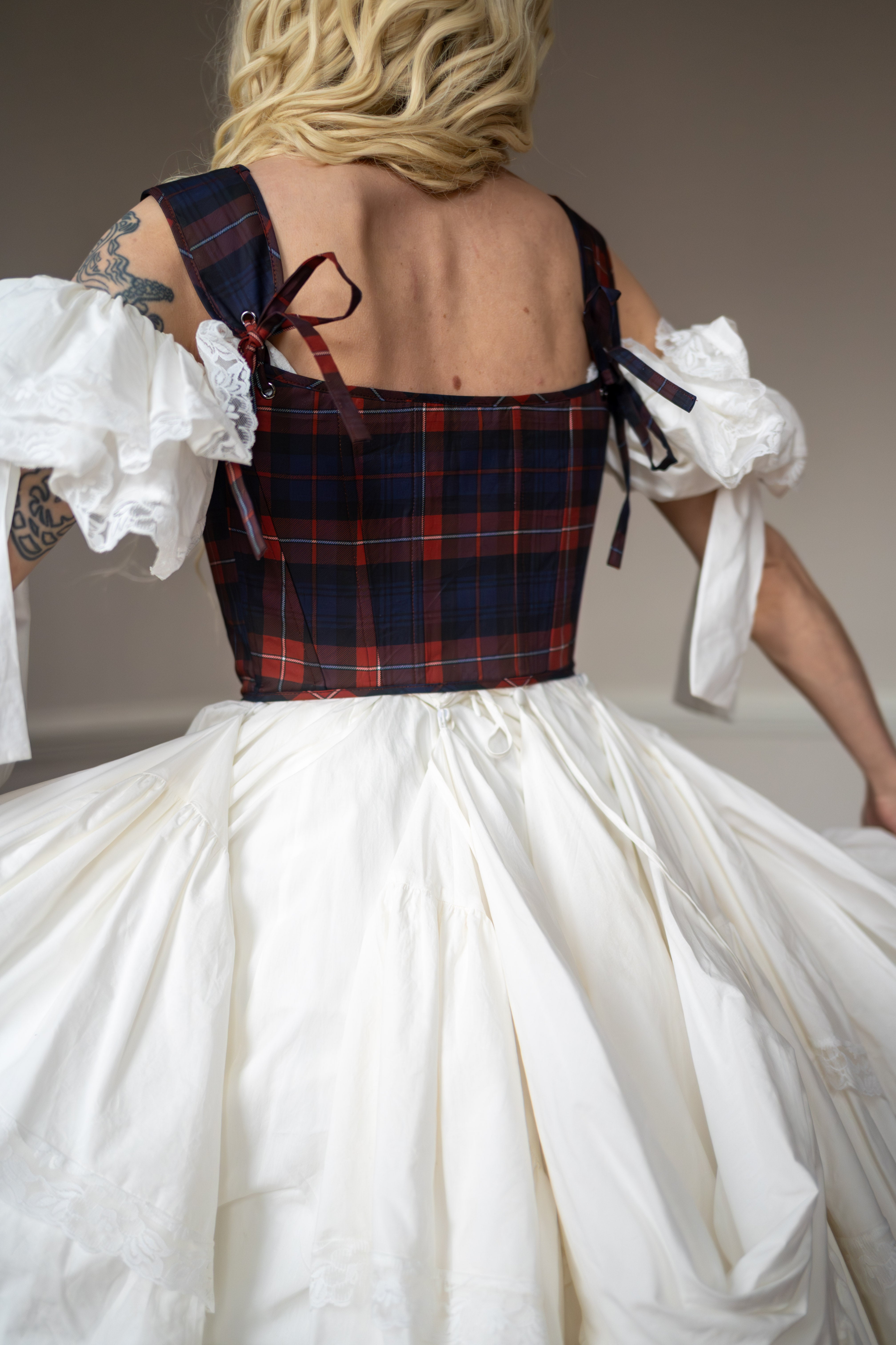 Fionn's Flame Thisbe Corset