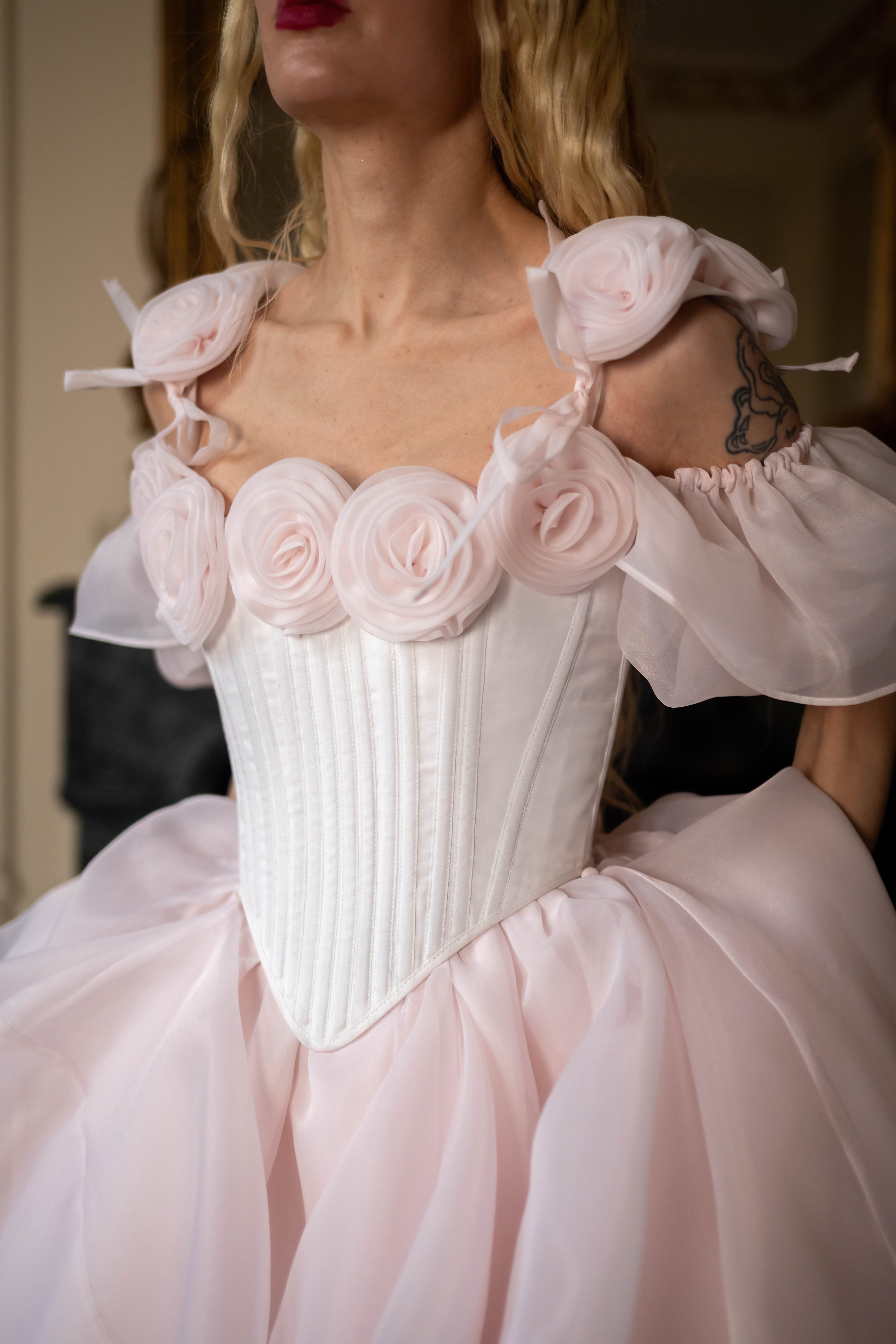 Fleurs de Cerisier Rosebud Corset