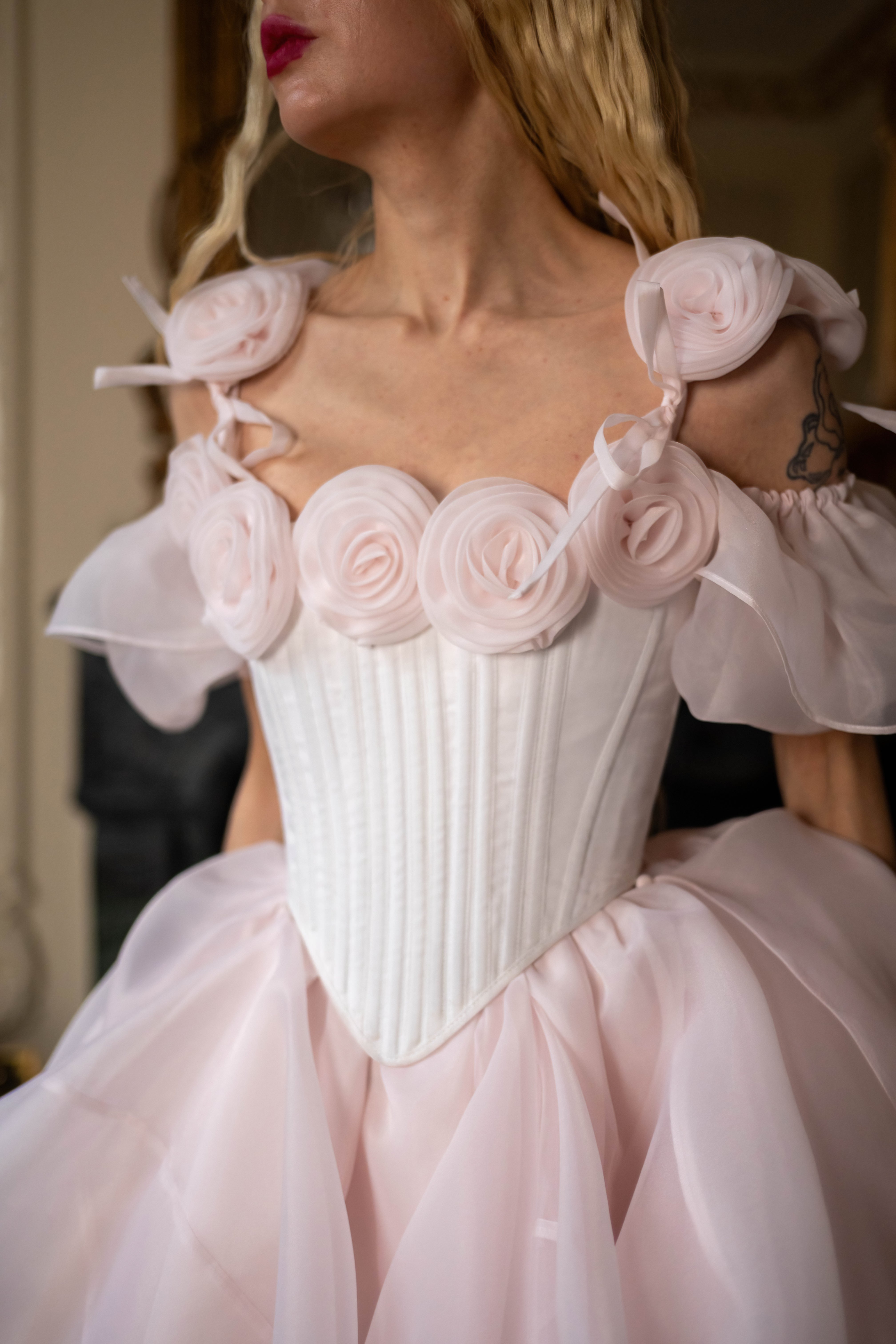 Fleurs de Cerisier Rosebud Corset