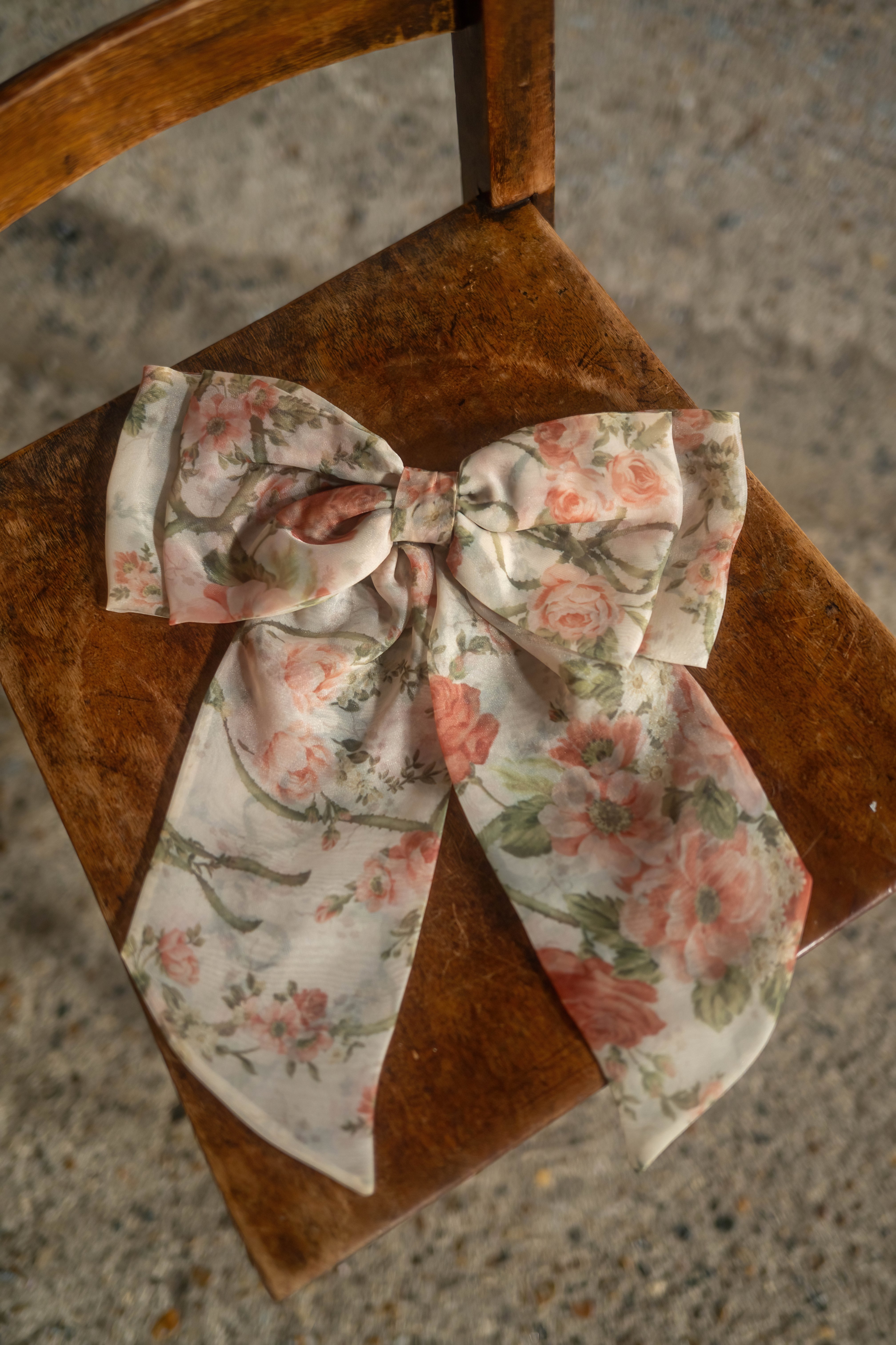 Gretna Green Winged Hairbow