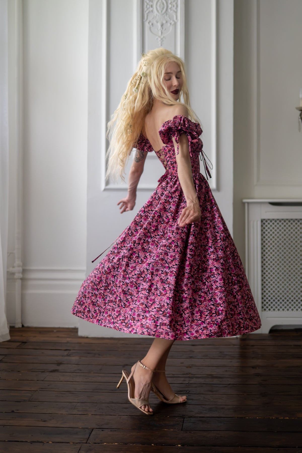 A House Full of Roses Violette Dress