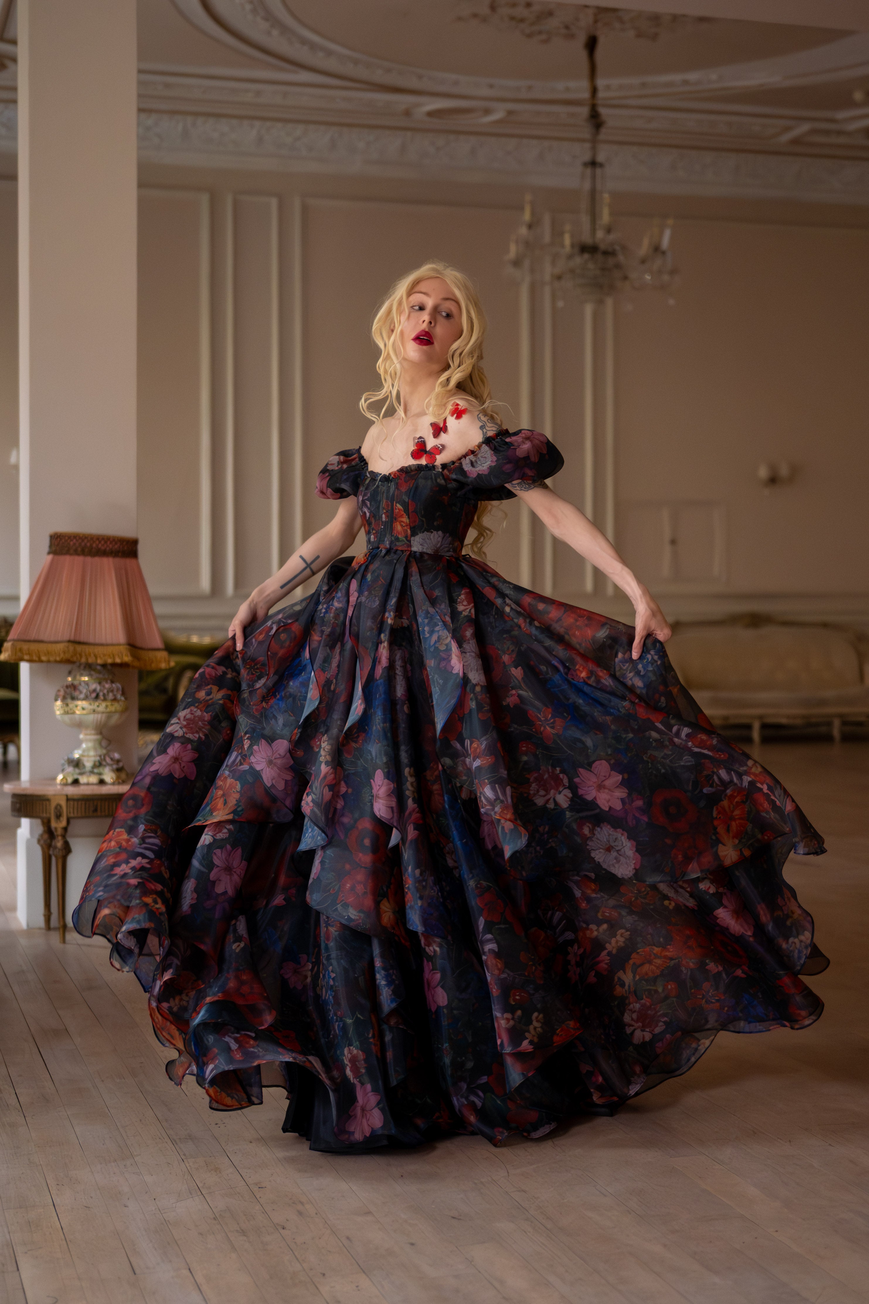 Jardin d’Ébène Renaissance Gown