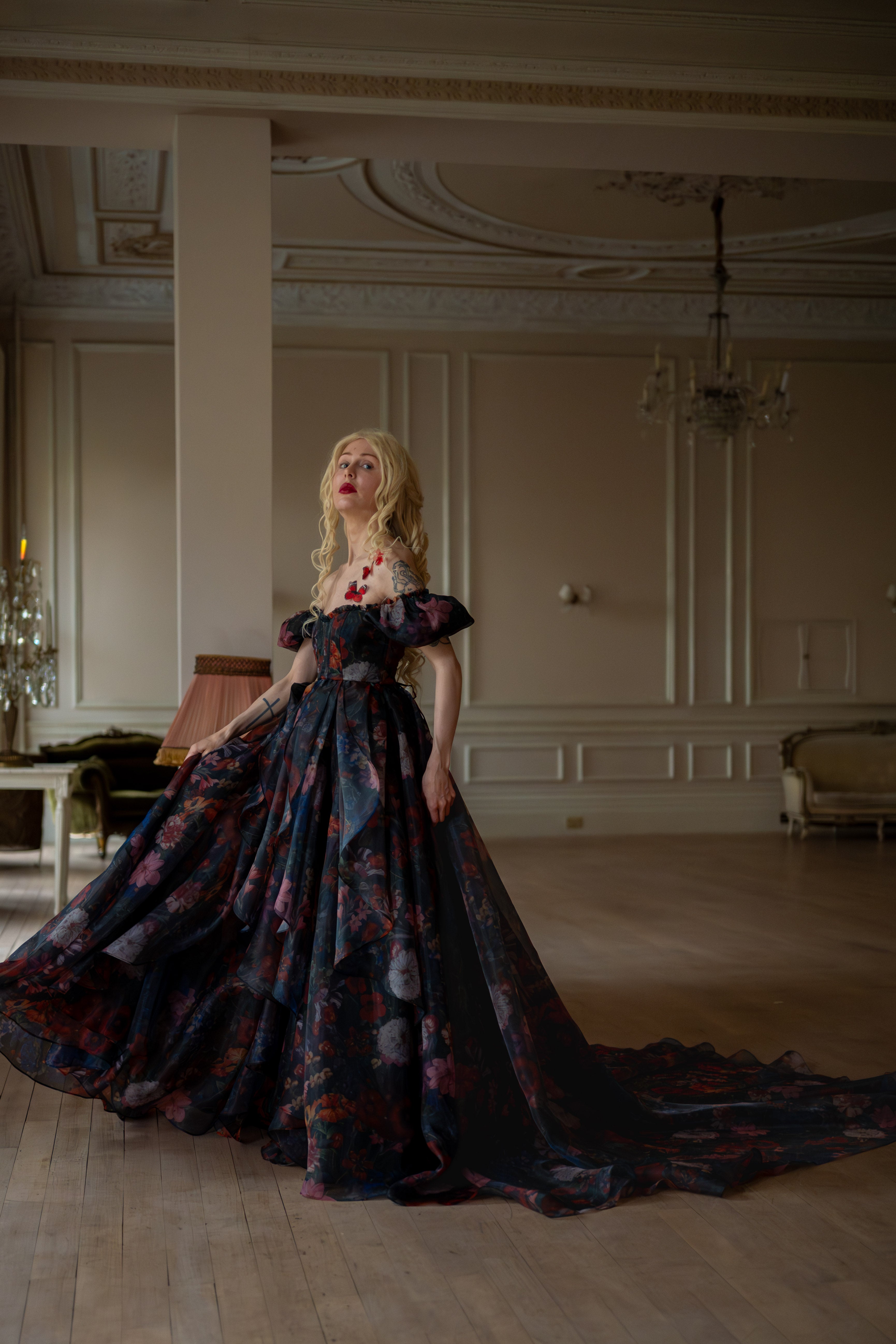 Jardin d’Ébène Renaissance Gown