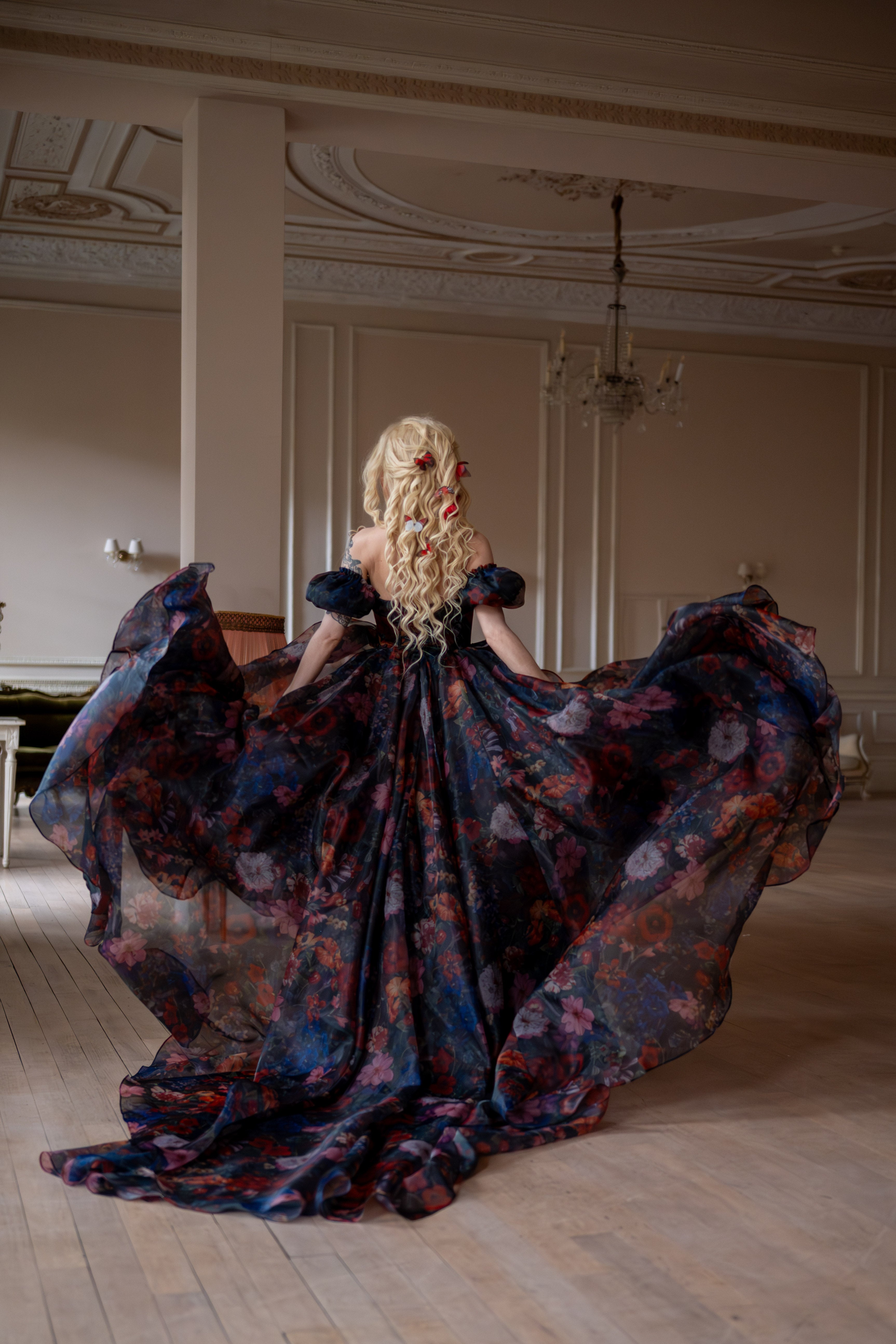 Jardin d’Ébène Renaissance Gown