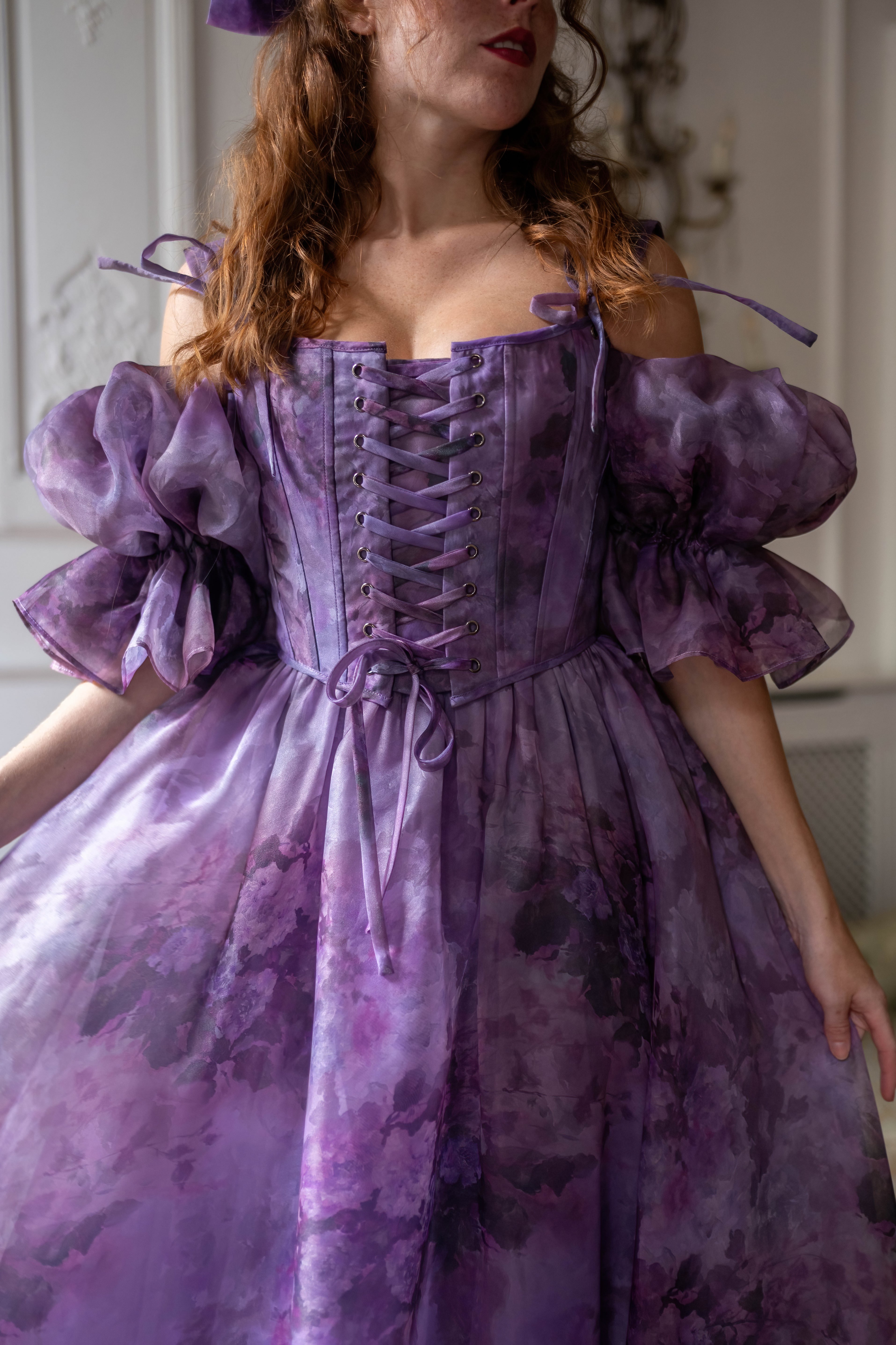 Midnight Rose Thisbe Corset