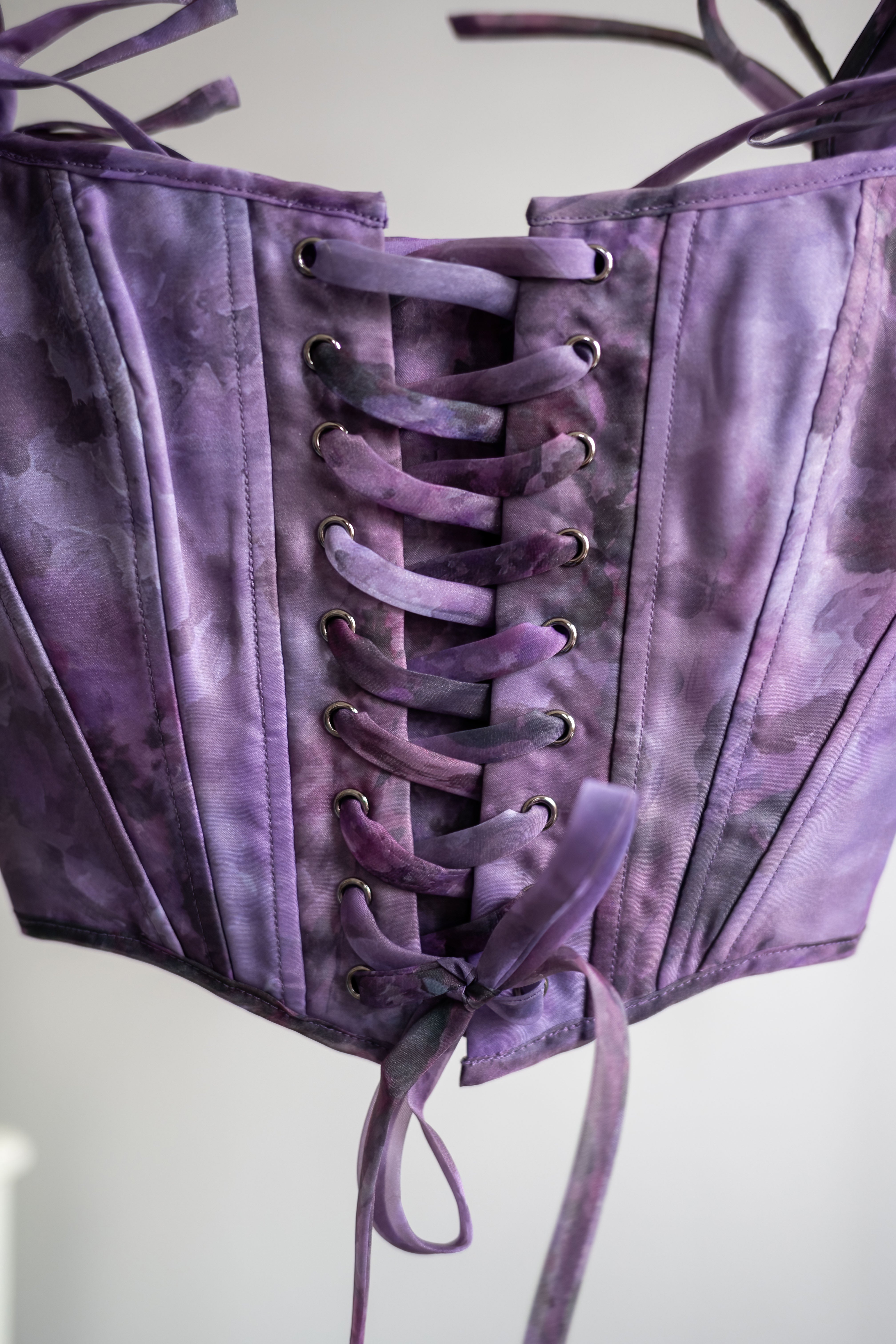Midnight Rose Thisbe Corset