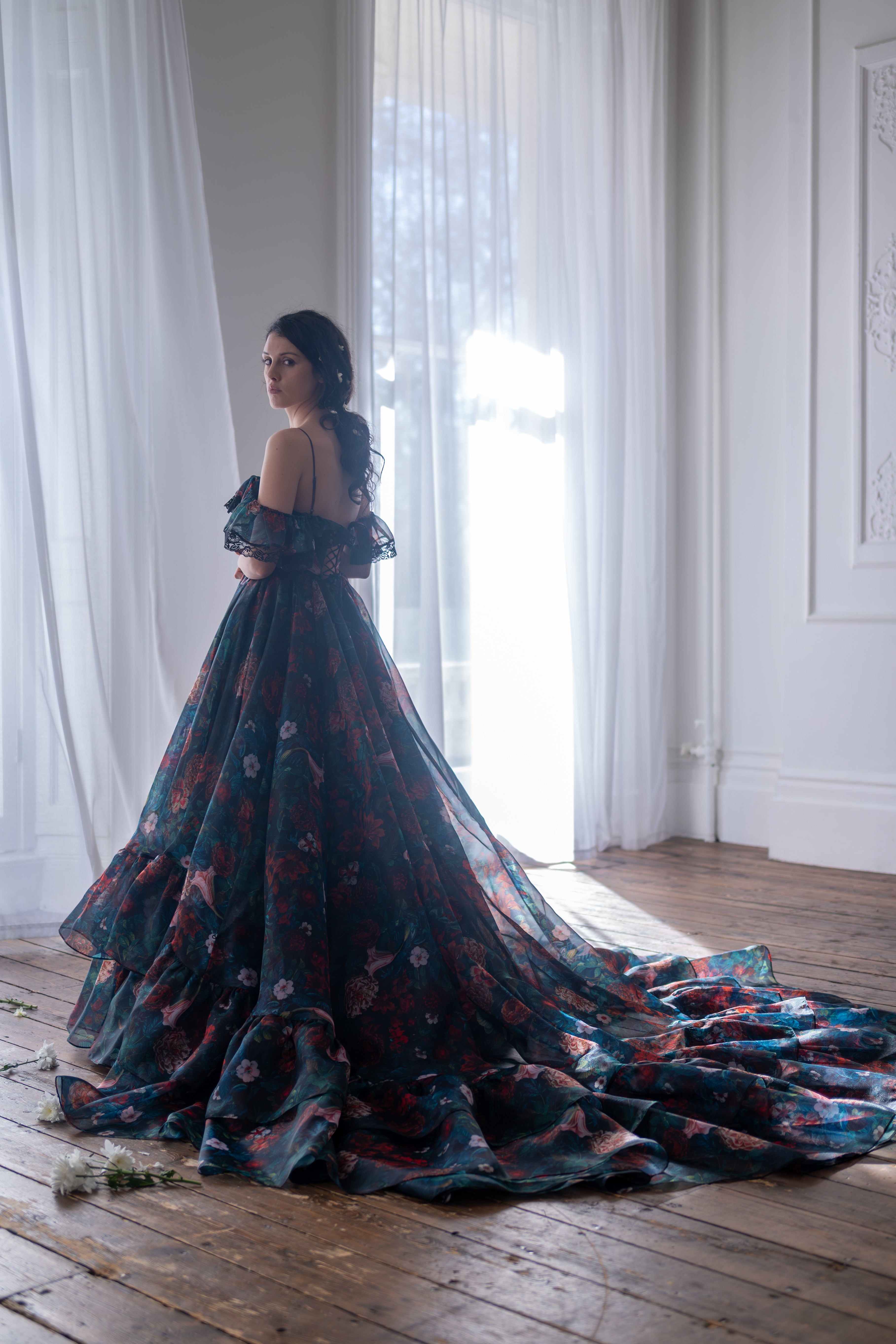 Obsidian Bower Guileless Gown