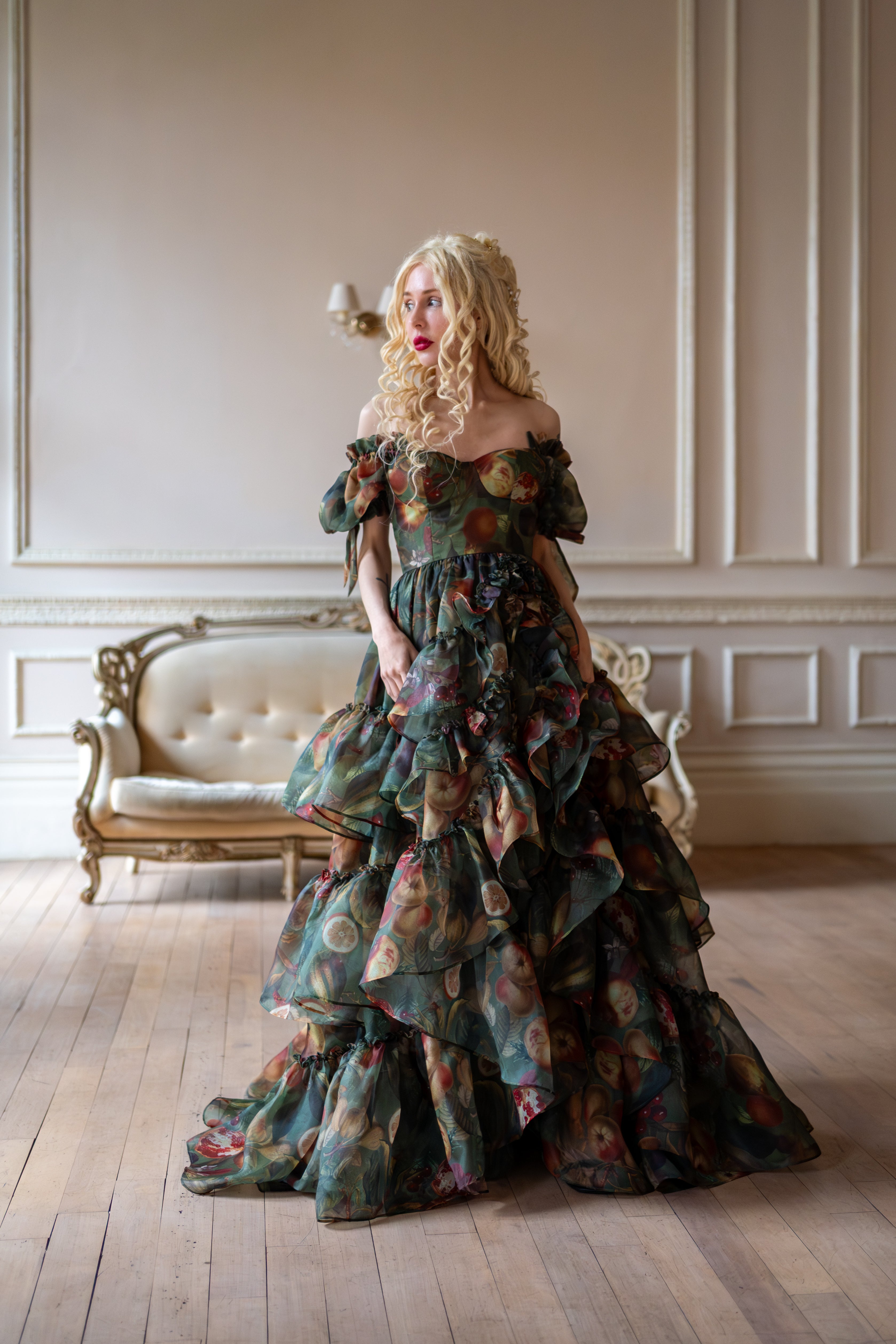 Renaissance Bounty Mademoiselle Gown