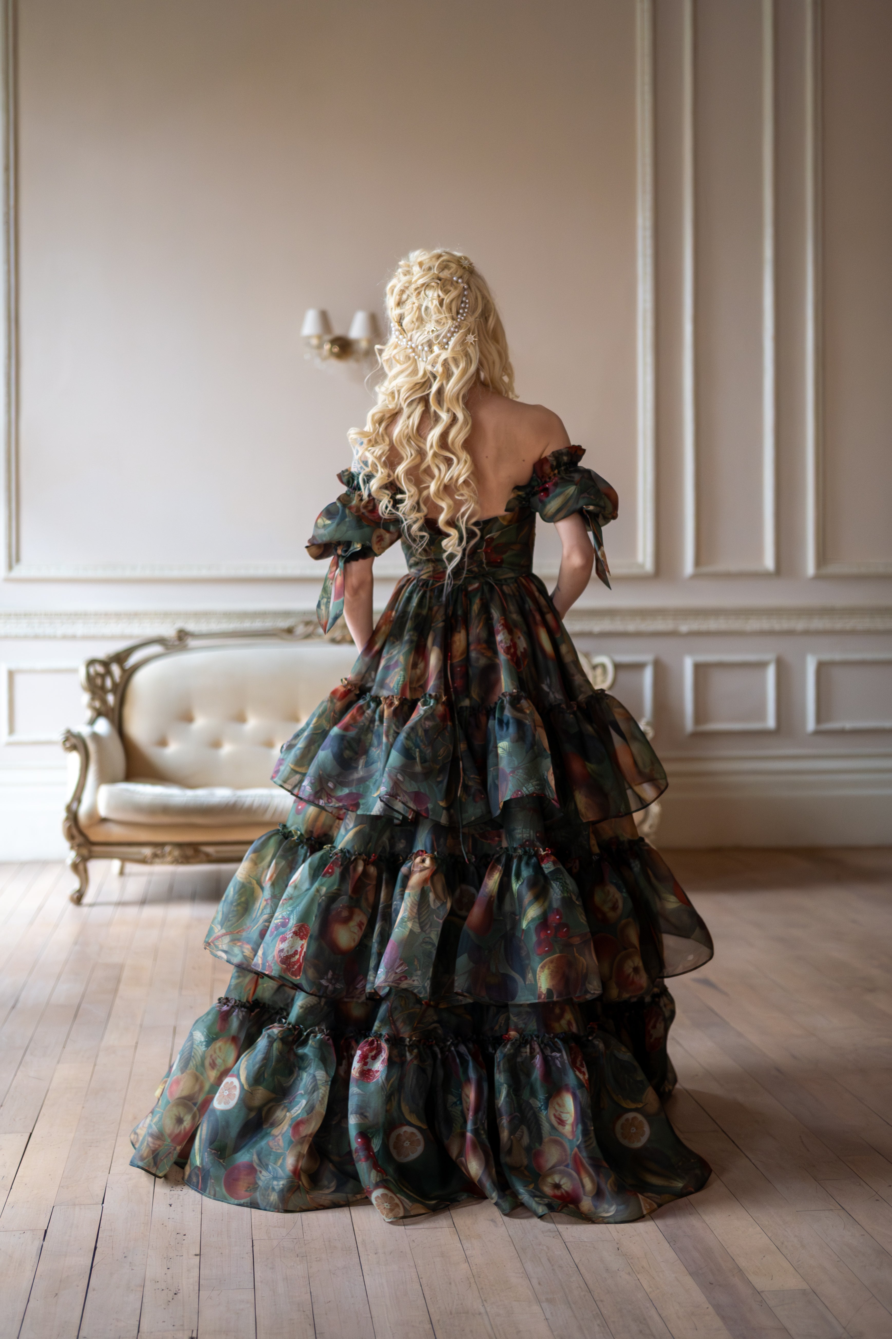 Renaissance Bounty Mademoiselle Gown
