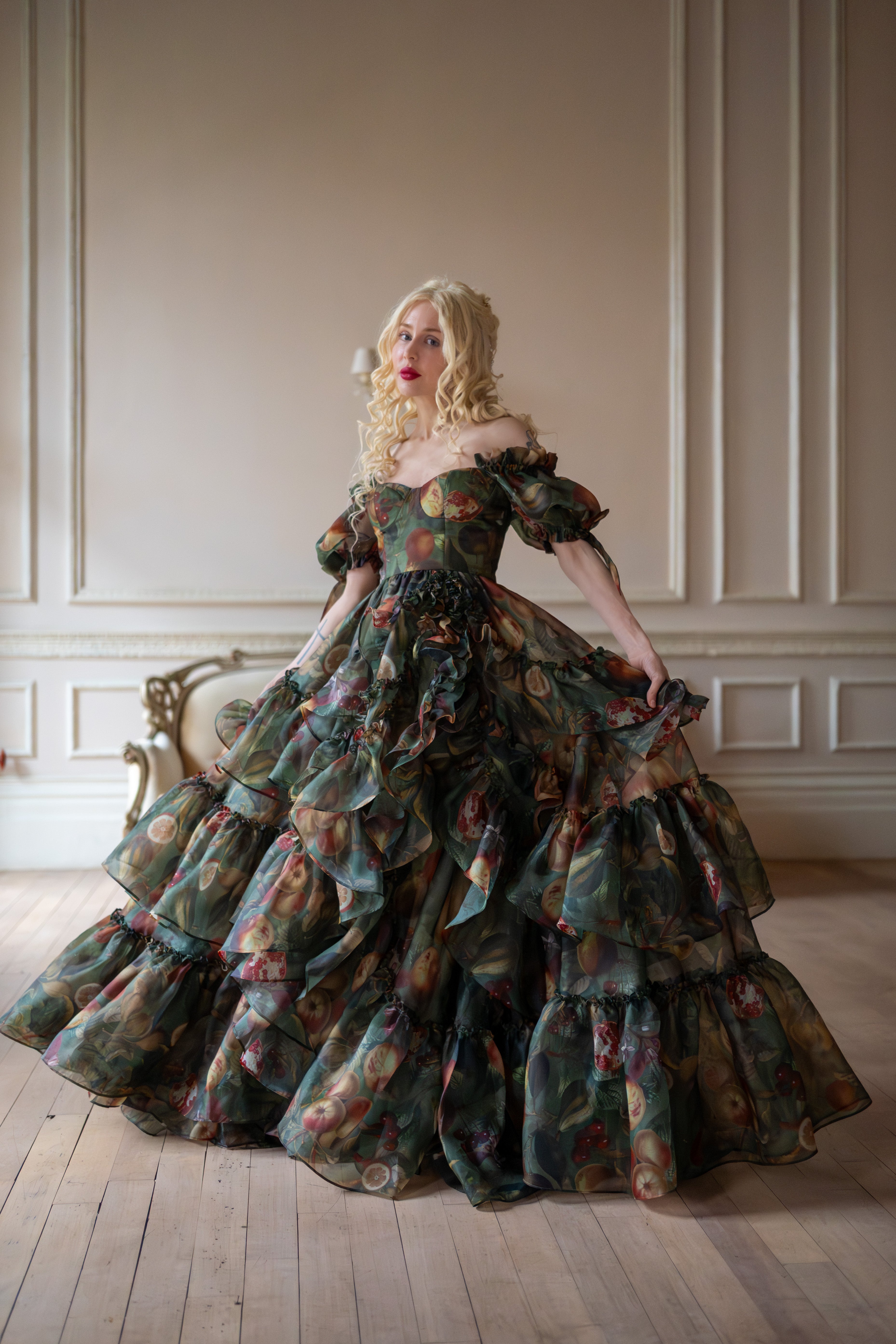 Renaissance Bounty Mademoiselle Gown