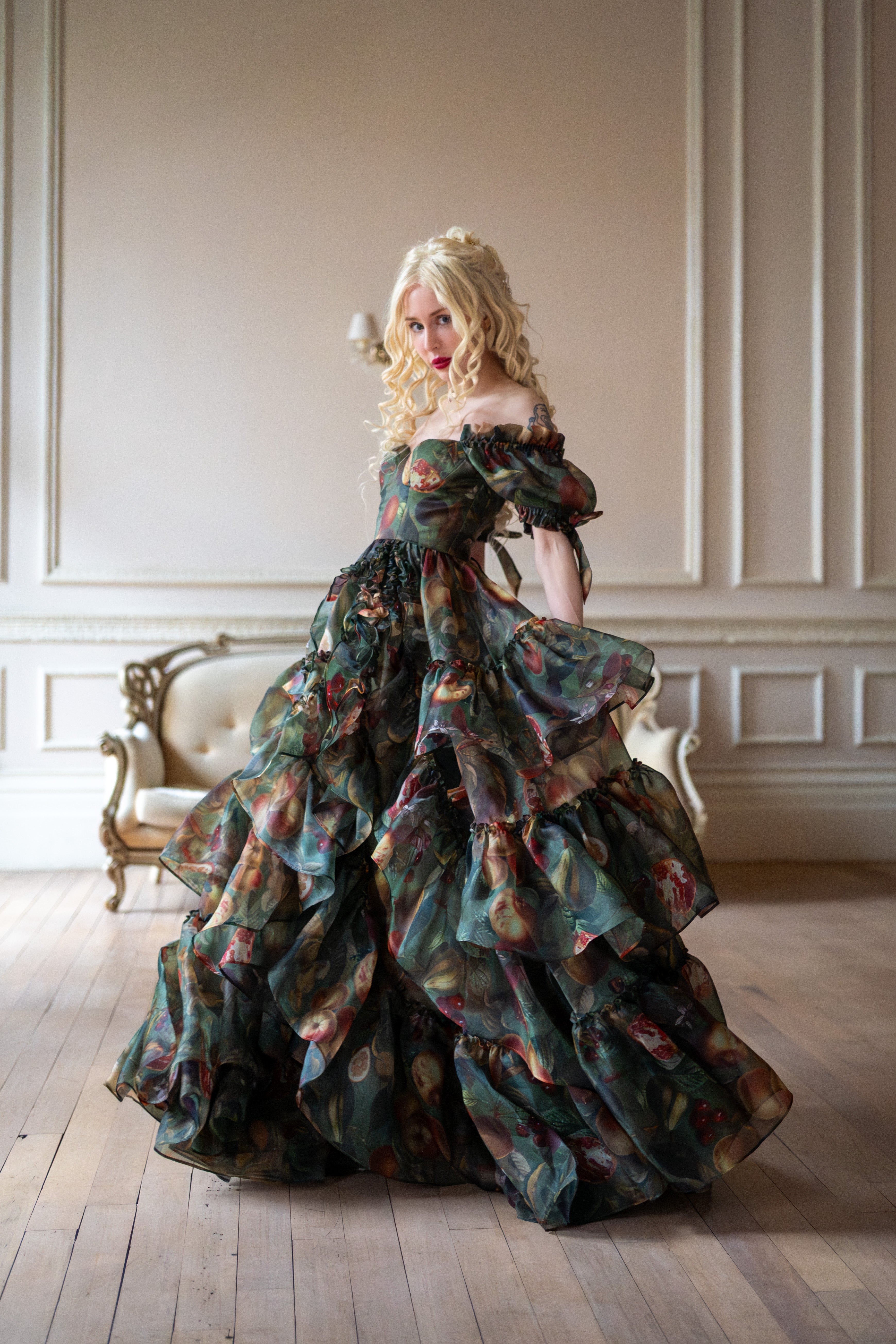 Renaissance Bounty Mademoiselle Gown