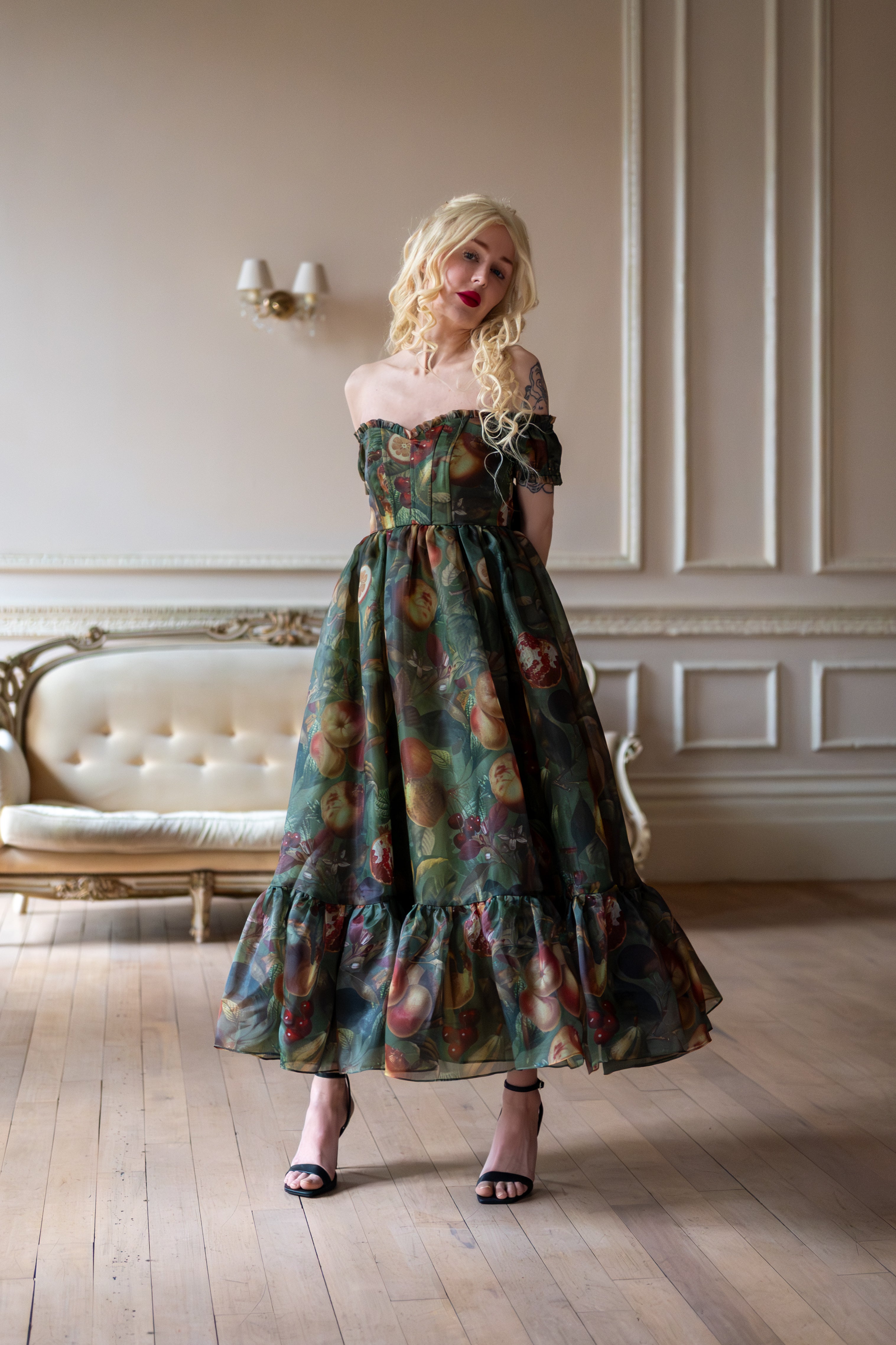 Renaissance Bounty Siren Dress