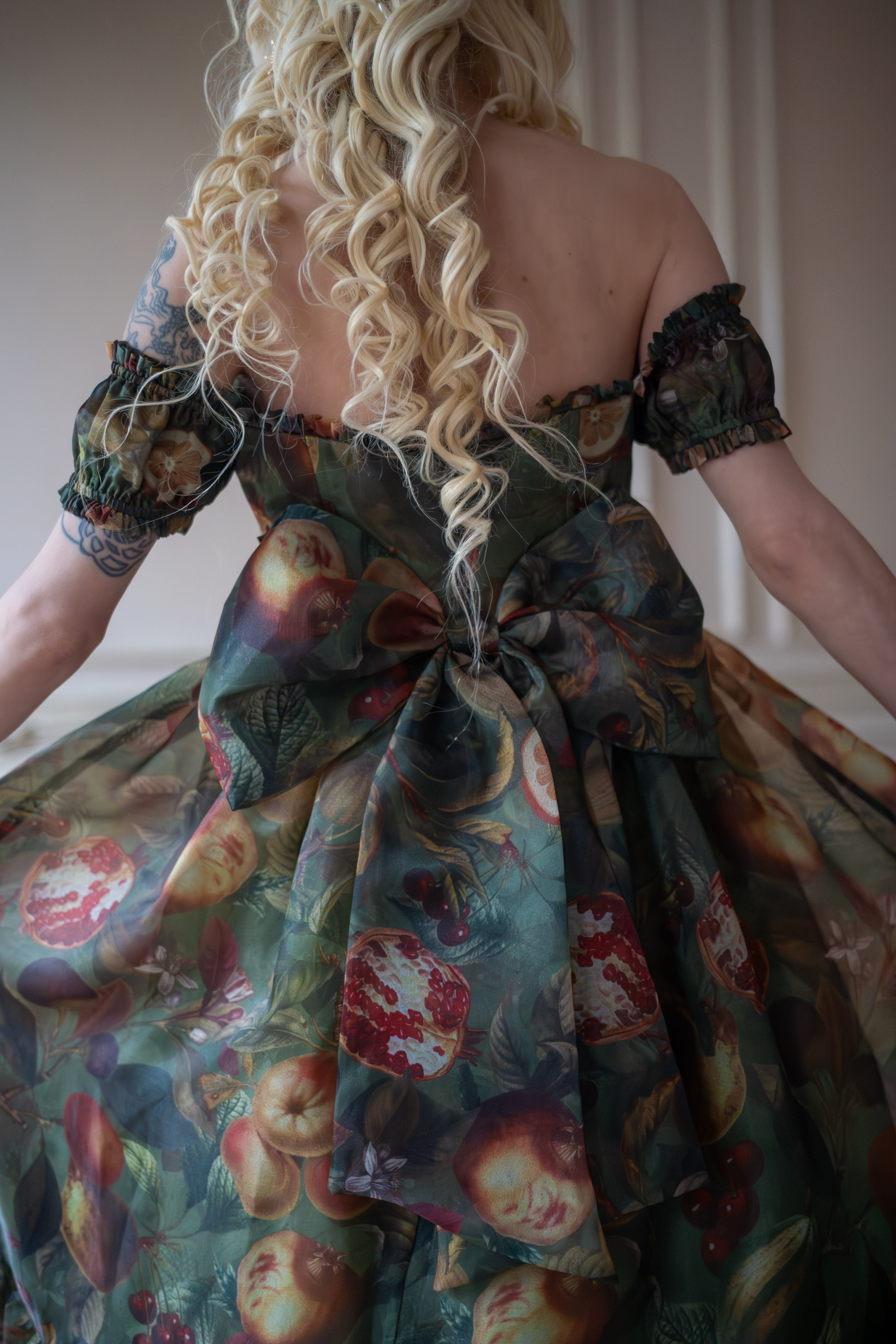 Renaissance Bounty Siren Dress