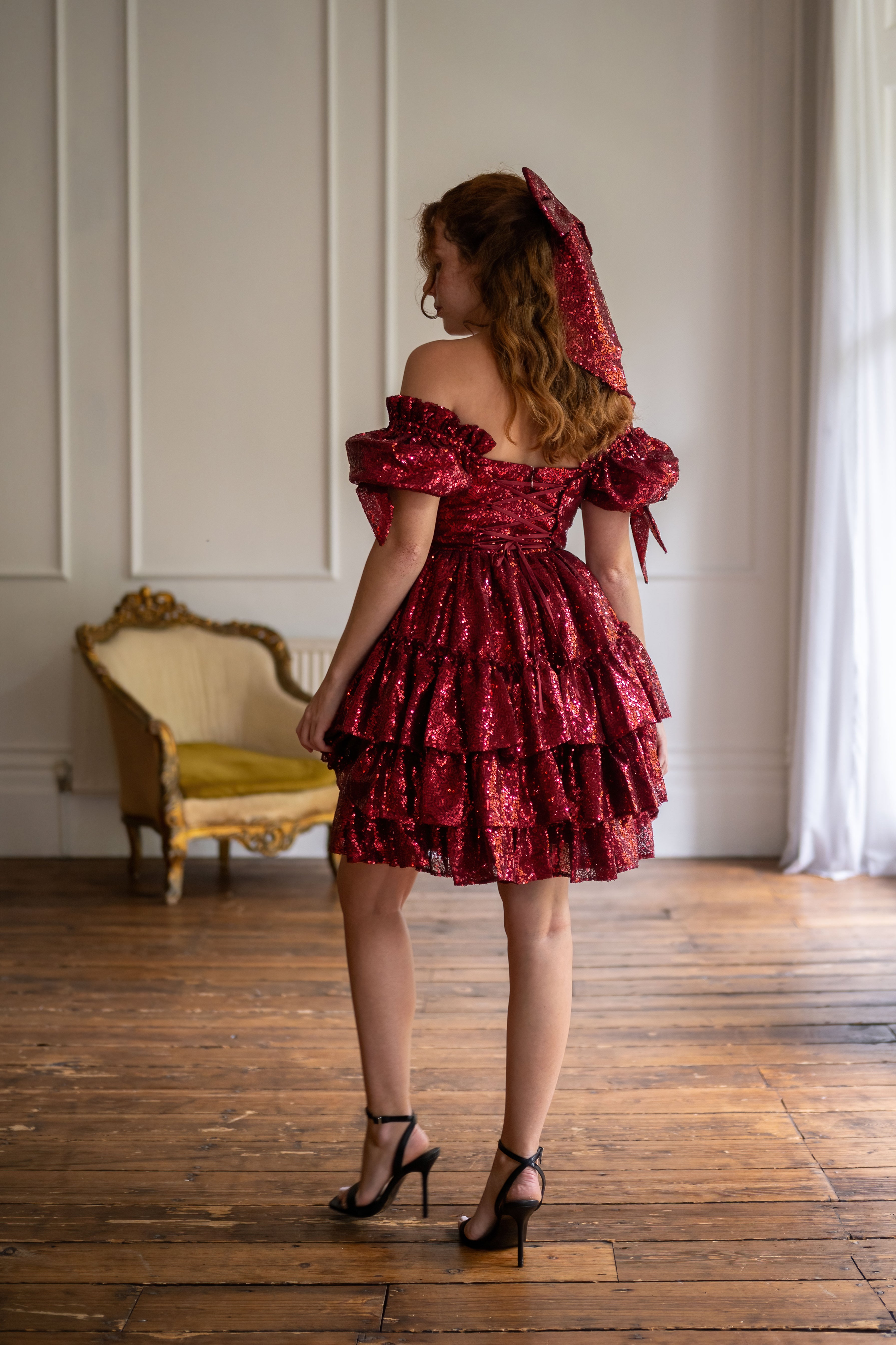 Rouge Étoile Damsel Dress