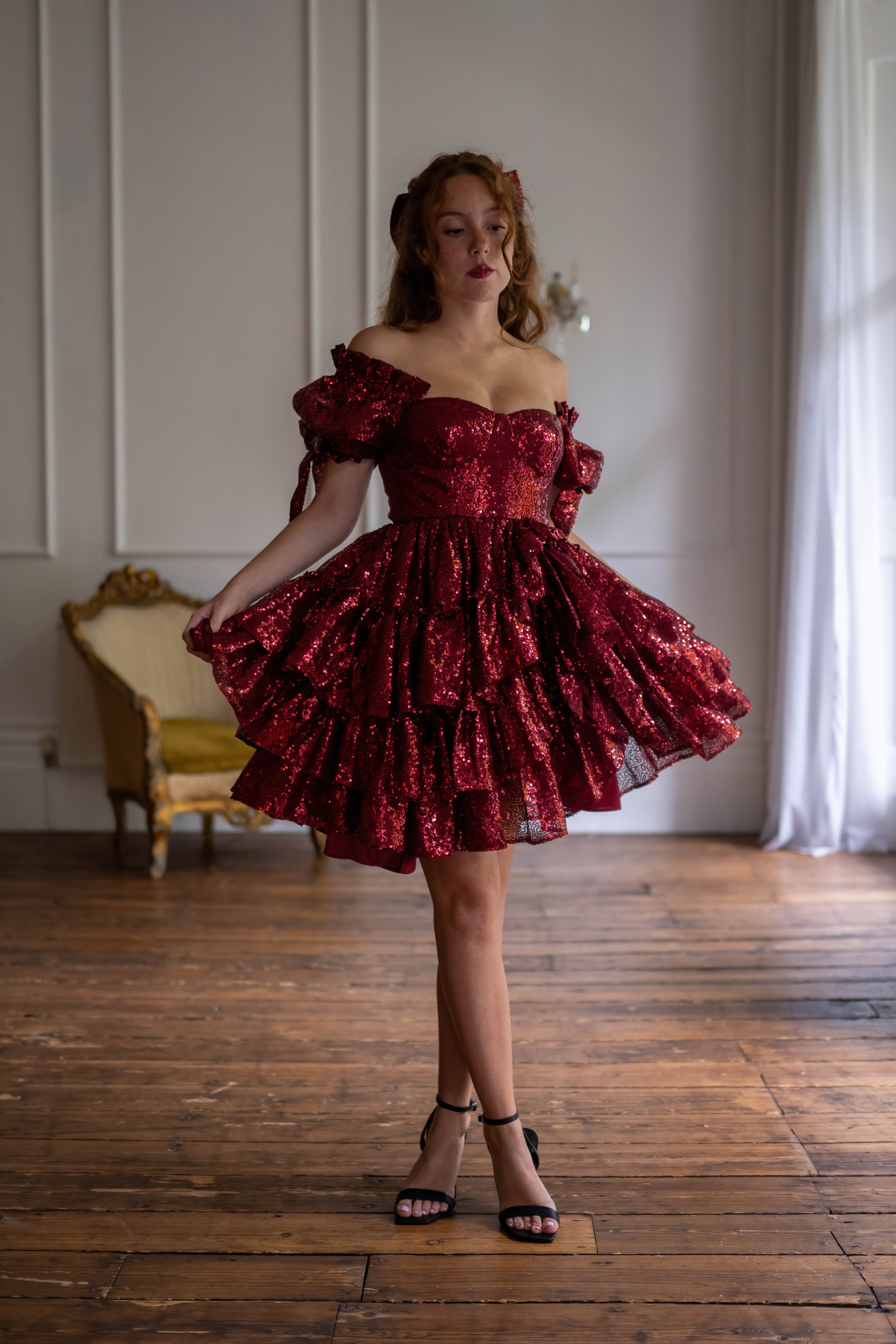 Rouge Étoile Damsel Dress